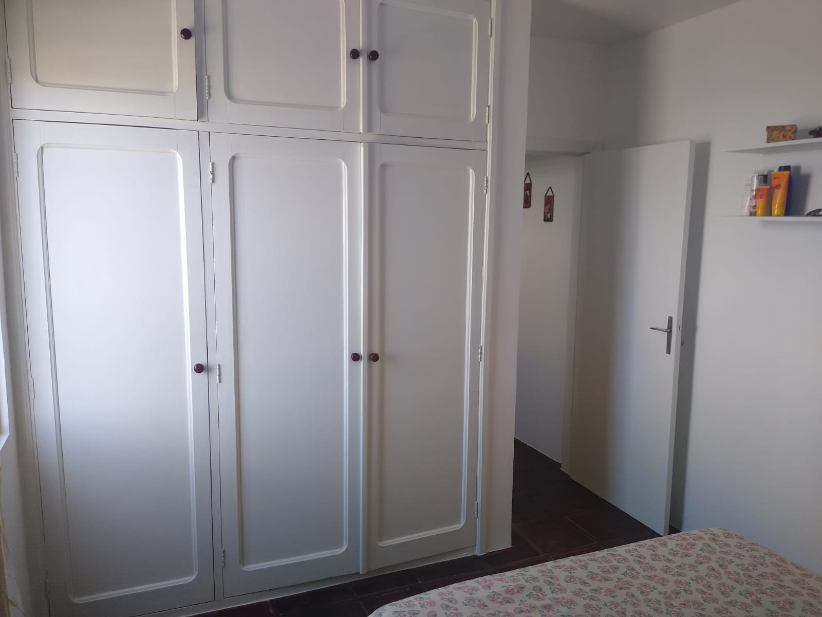 Apartamento à venda com 1 quarto, 60m² - Foto 11