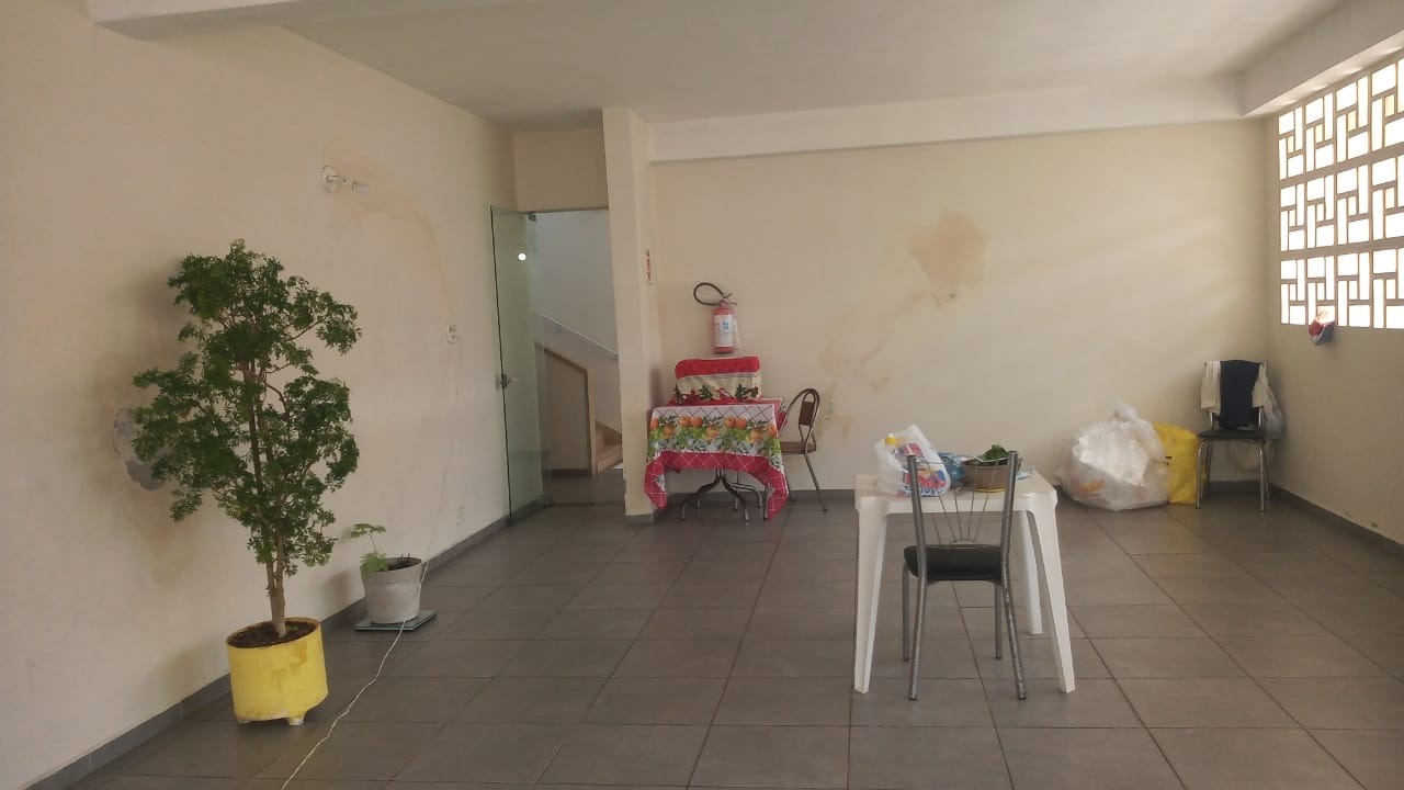 Apartamento à venda com 1 quarto, 60m² - Foto 16