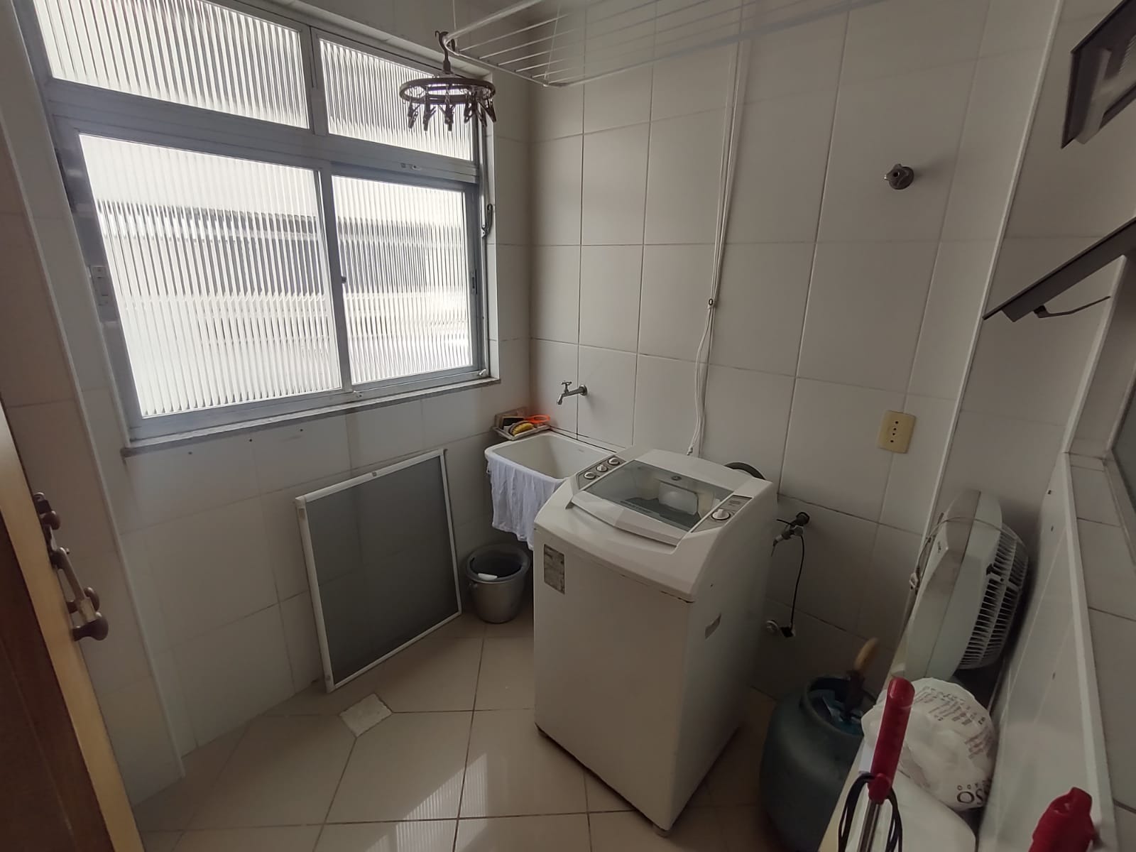 Apartamento à venda com 1 quarto, 70m² - Foto 5