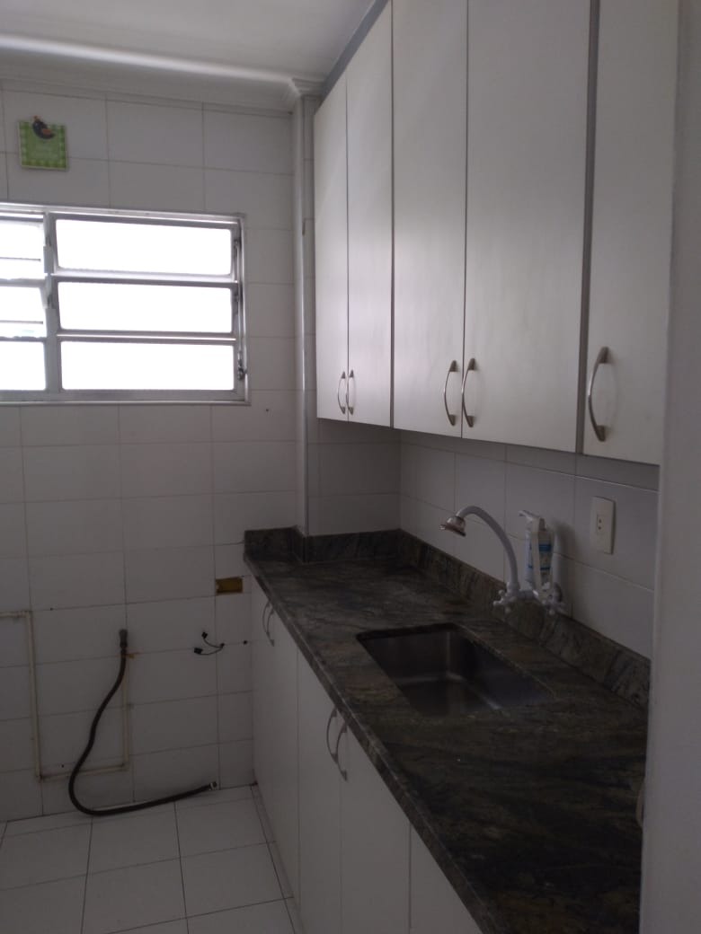 Apartamento à venda com 1 quarto, 50m² - Foto 6