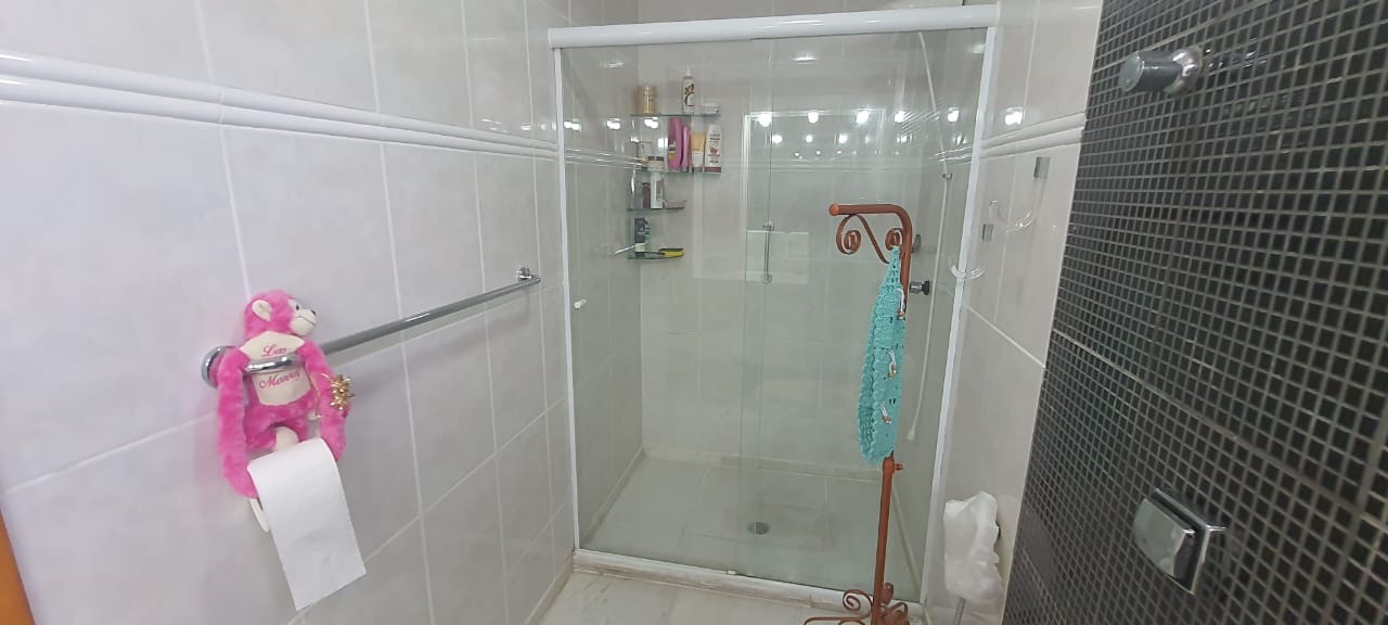 Apartamento à venda com 3 quartos, 147m² - Foto 18