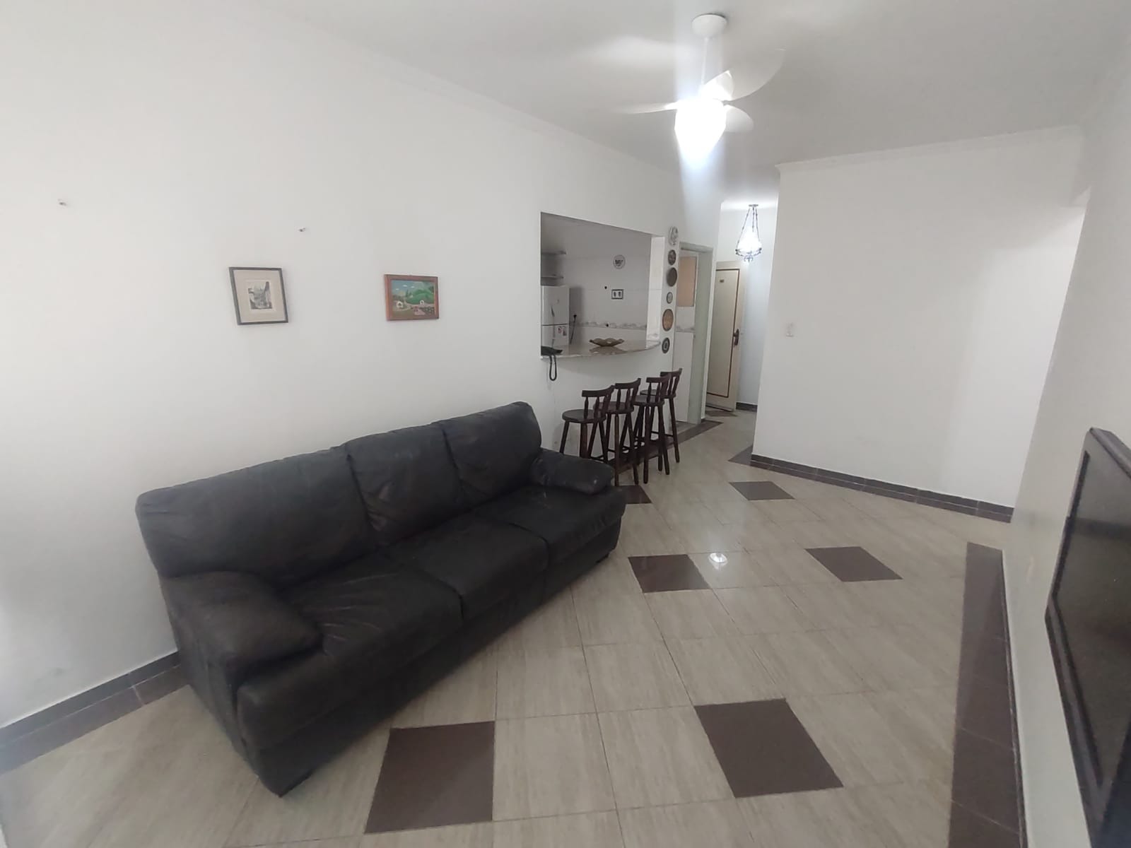 Apartamento à venda com 1 quarto, 70m² - Foto 1