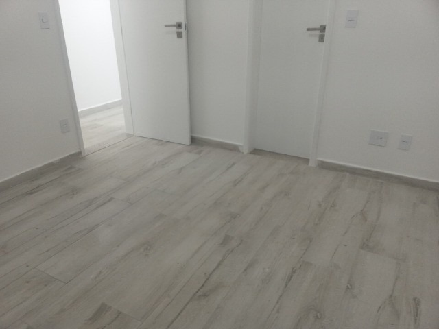 Casa à venda com 2 quartos, 110m² - Foto 7