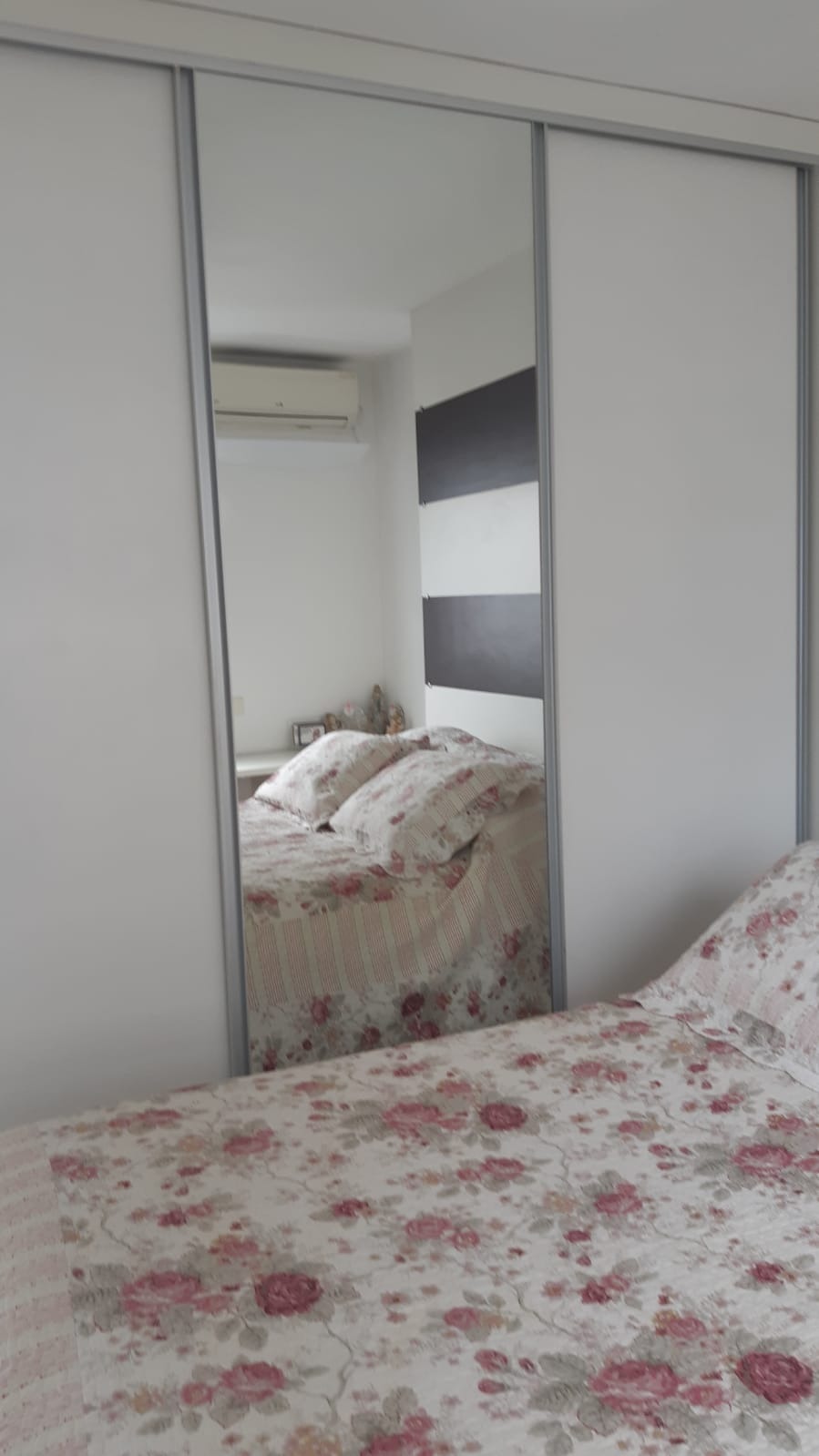 Apartamento à venda com 2 quartos, 62m² - Foto 7