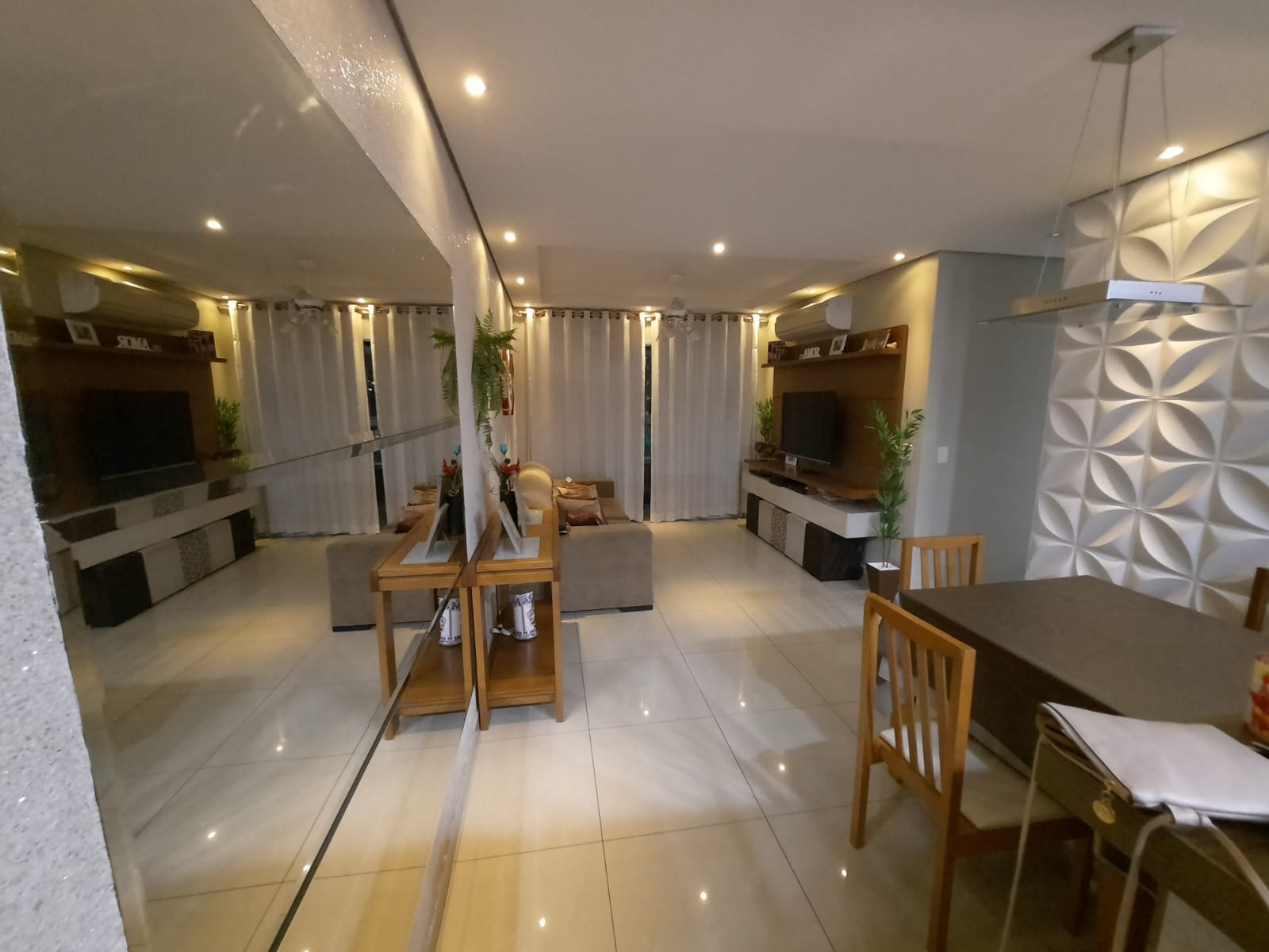 Apartamento, 3 quartos, 100 m² - Foto 2