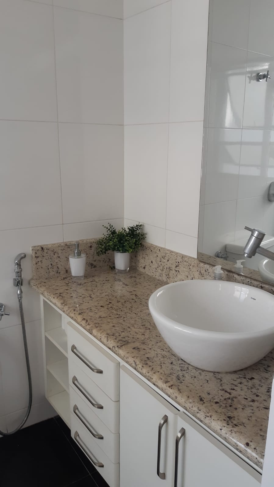 Apartamento à venda com 2 quartos, 62m² - Foto 12