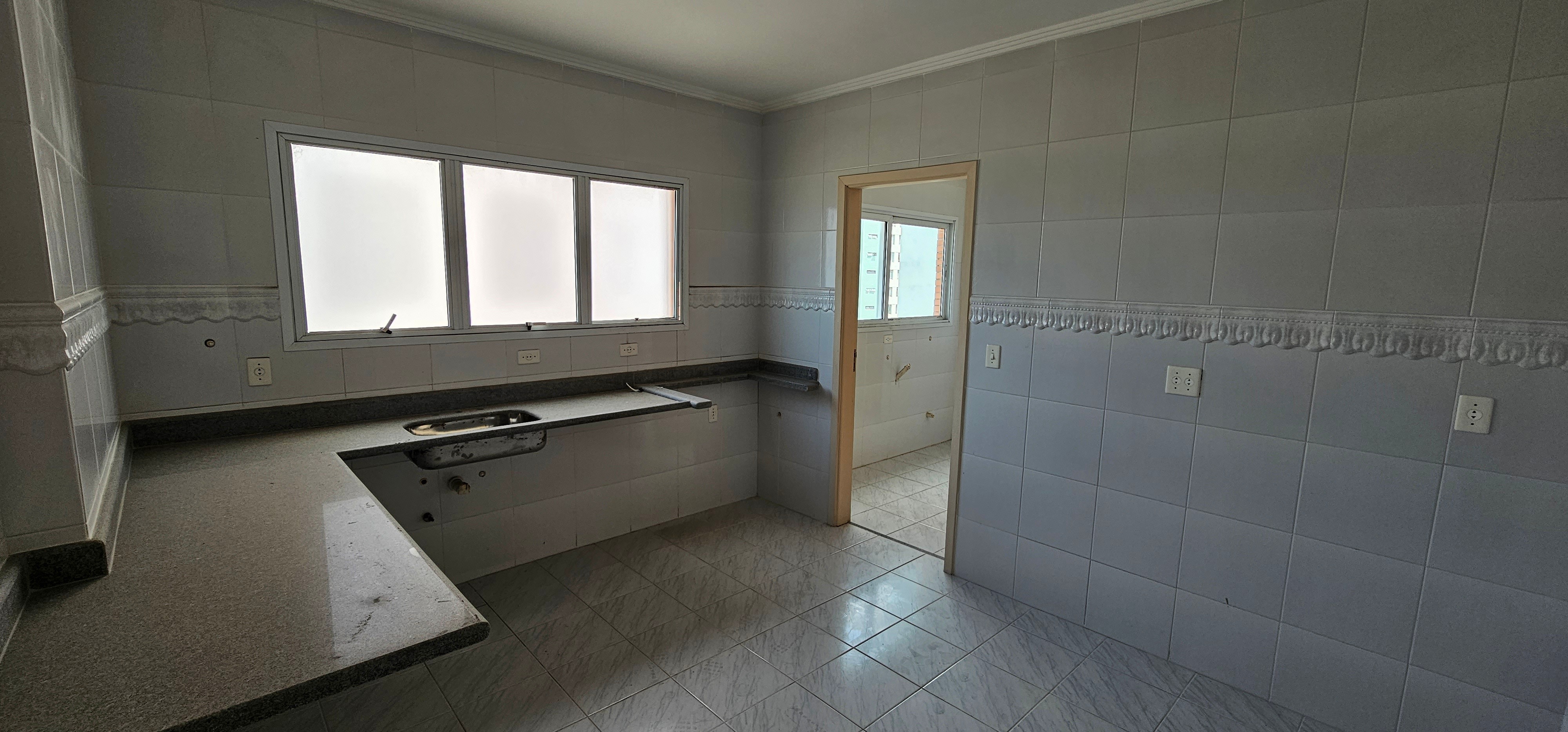 Apartamento à venda com 3 quartos, 120m² - Foto 25