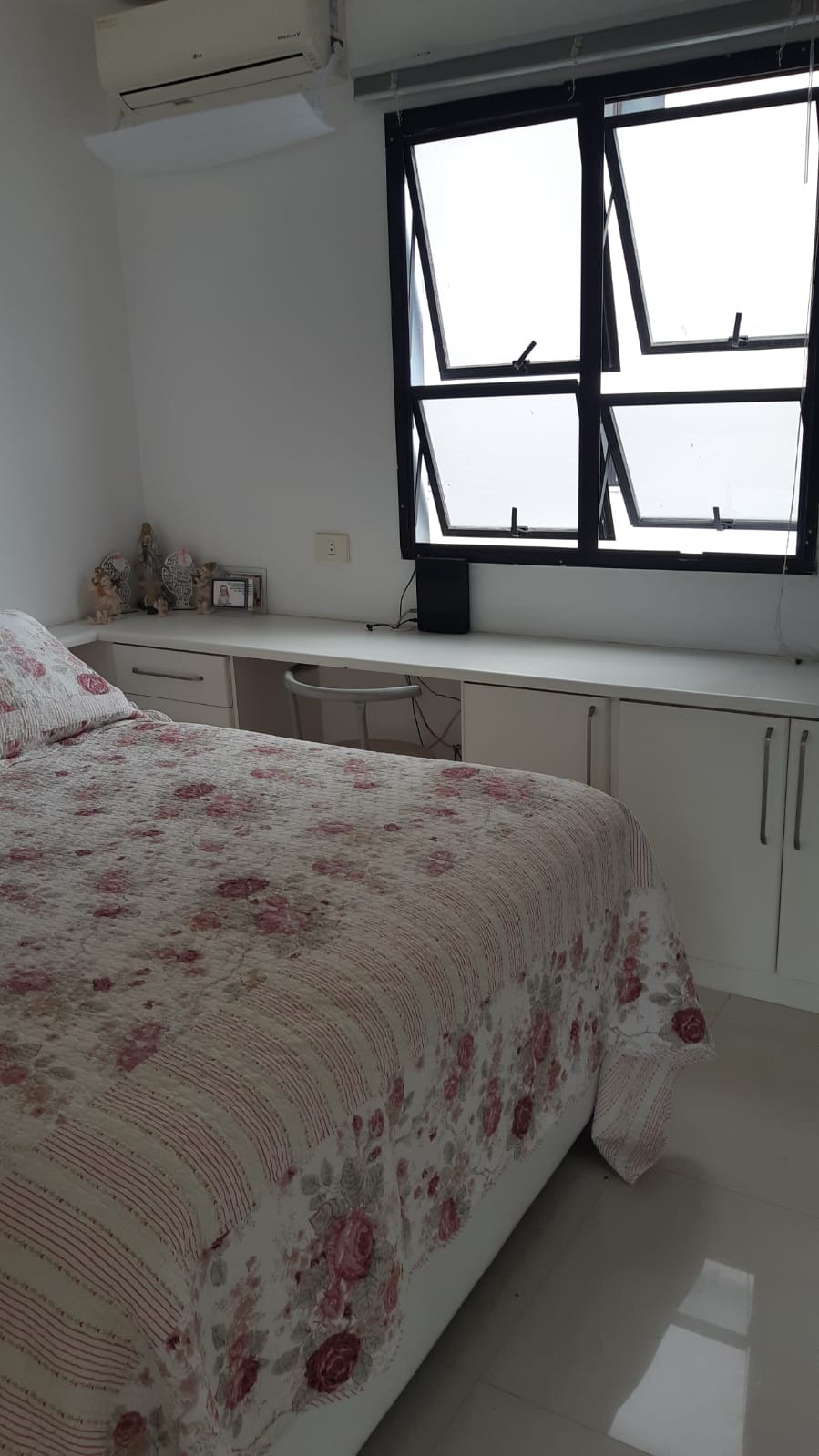 Apartamento à venda com 2 quartos, 62m² - Foto 9