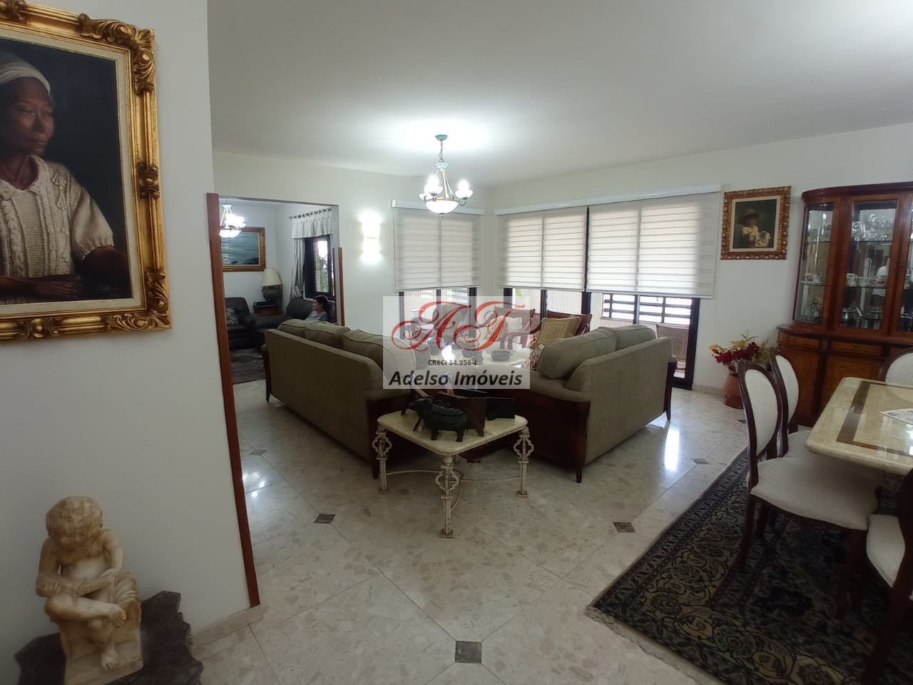 Apartamento à venda com 3 quartos, 270m² - Foto 1