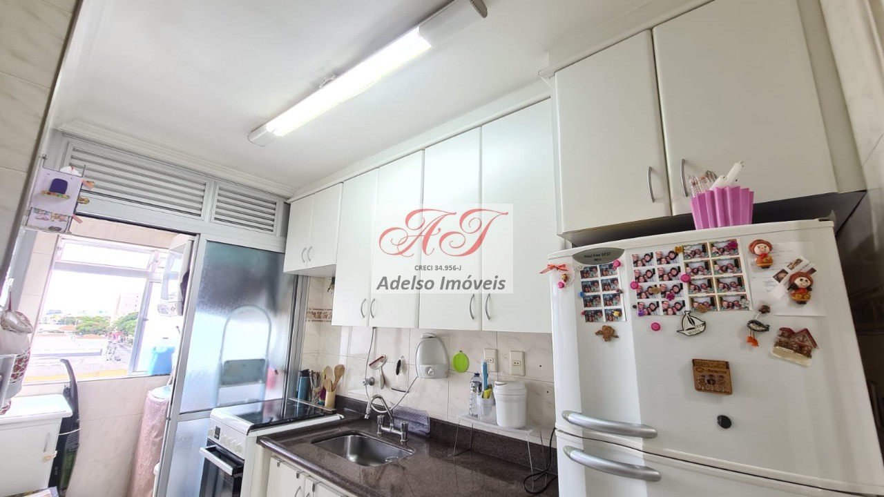 Apartamento à venda com 2 quartos, 65m² - Foto 30