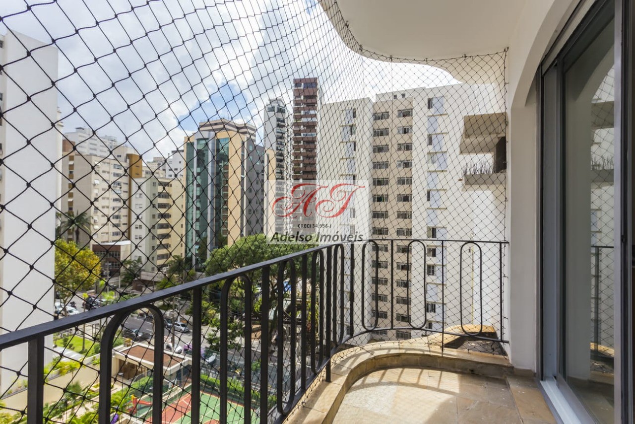 Apartamento à venda com 3 quartos, 210m² - Foto 7