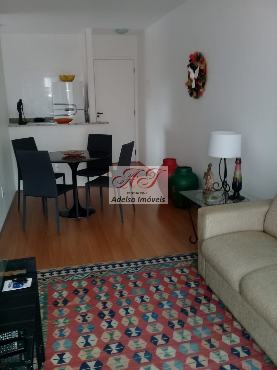 Apartamento à venda com 2 quartos, 50m² - Foto 2