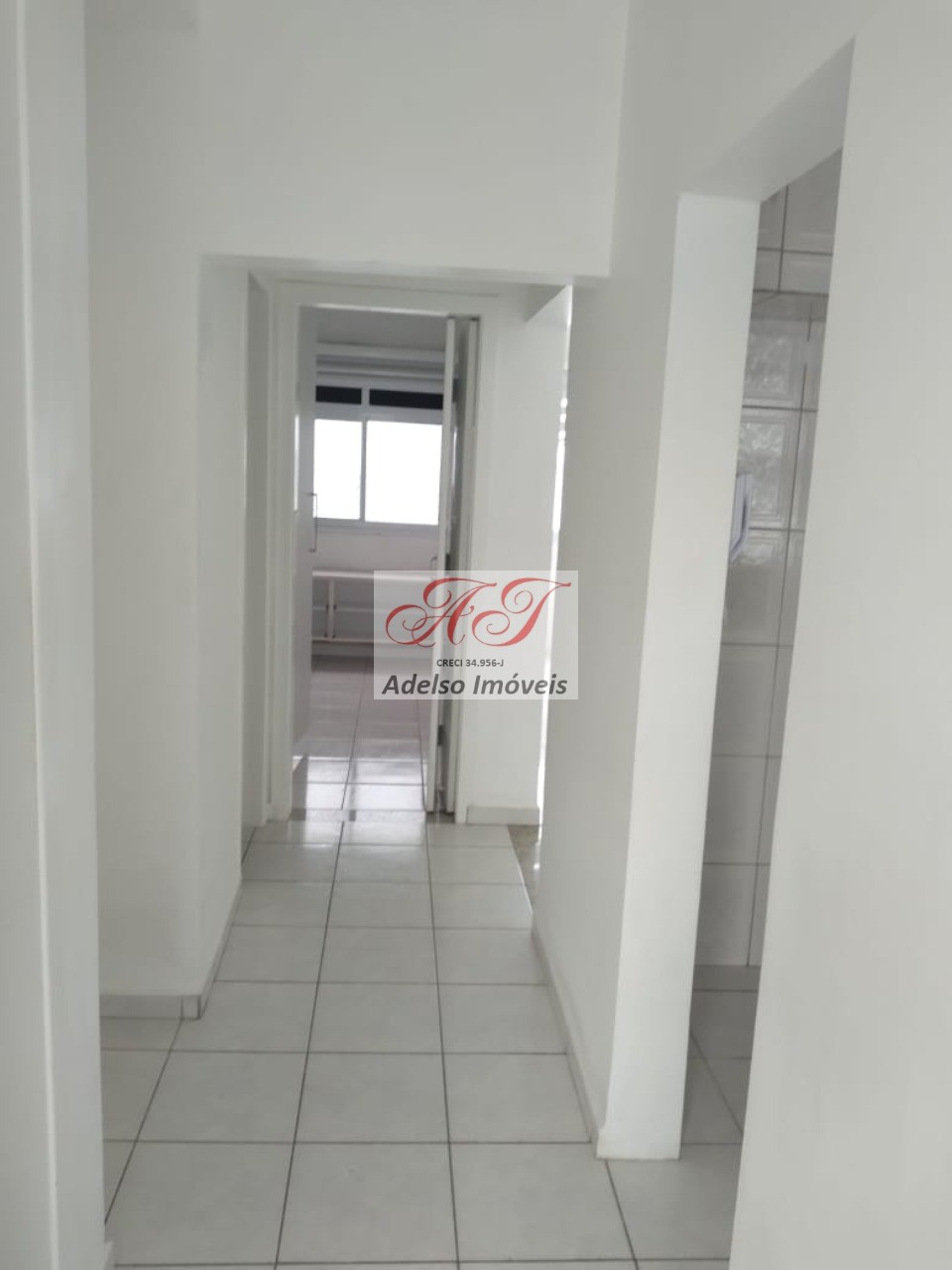 Apartamento à venda com 1 quarto, 58m² - Foto 6