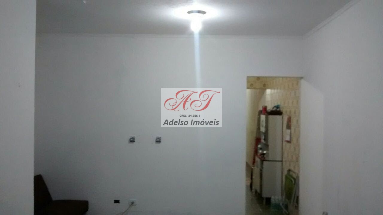 Casa à venda com 3 quartos, 109m² - Foto 12