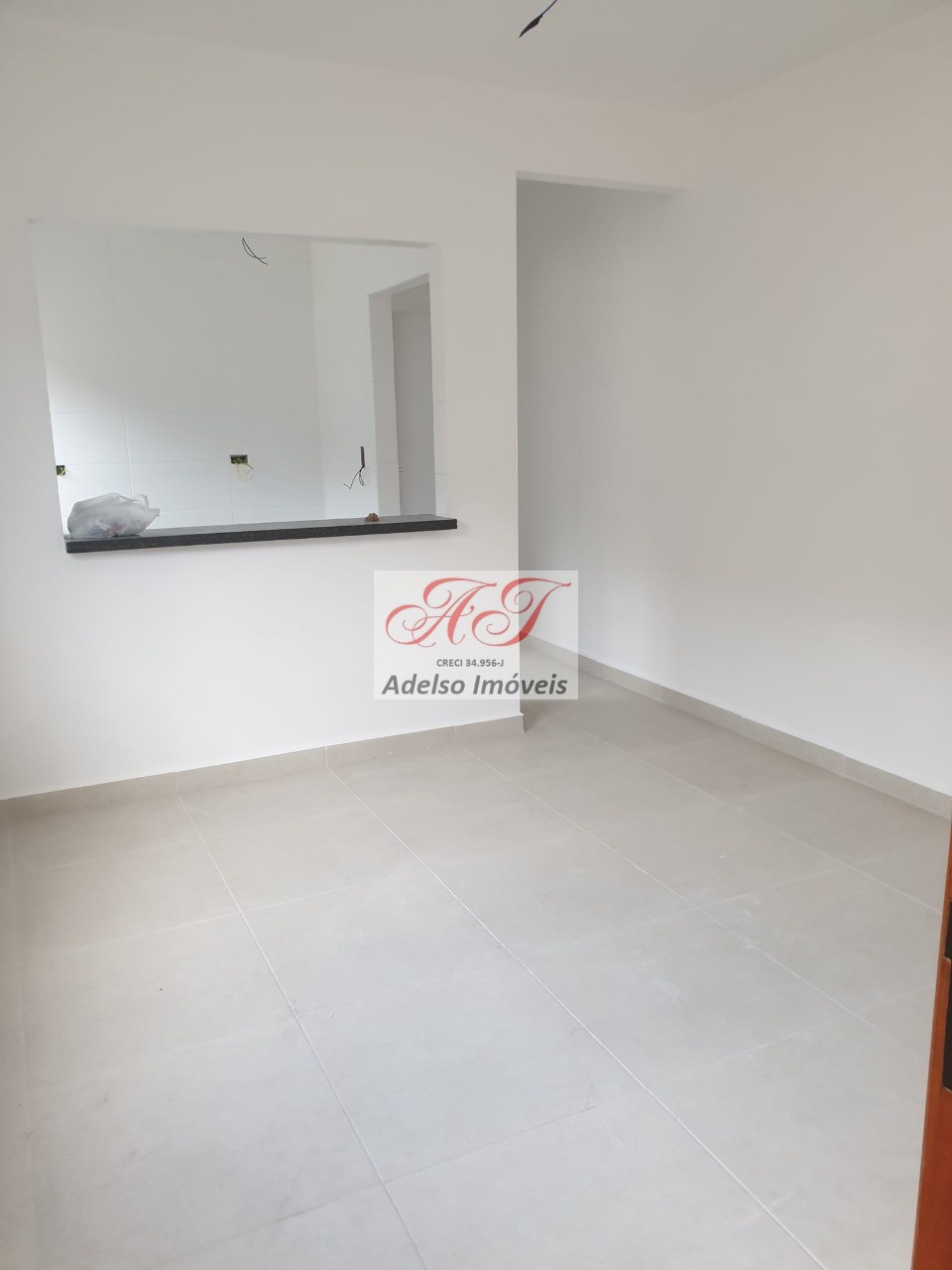 Apartamento à venda com 2 quartos, 50m² - Foto 2