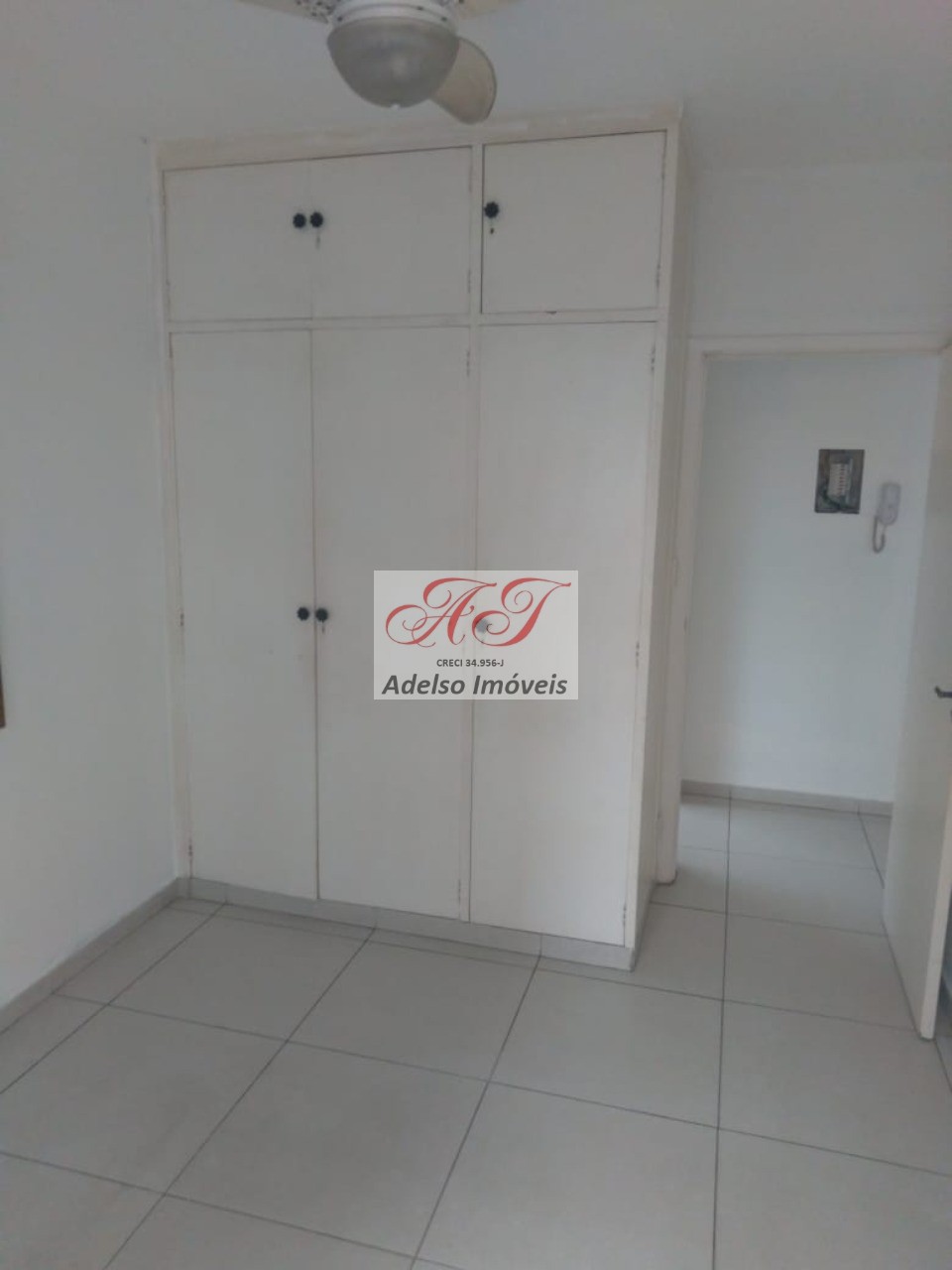 Apartamento à venda com 1 quarto, 55m² - Foto 7