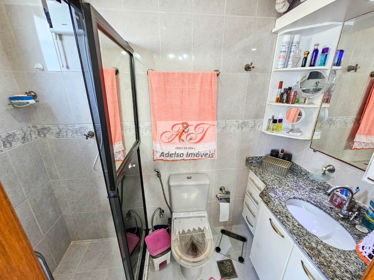 Apartamento à venda com 3 quartos, 137m² - Foto 12