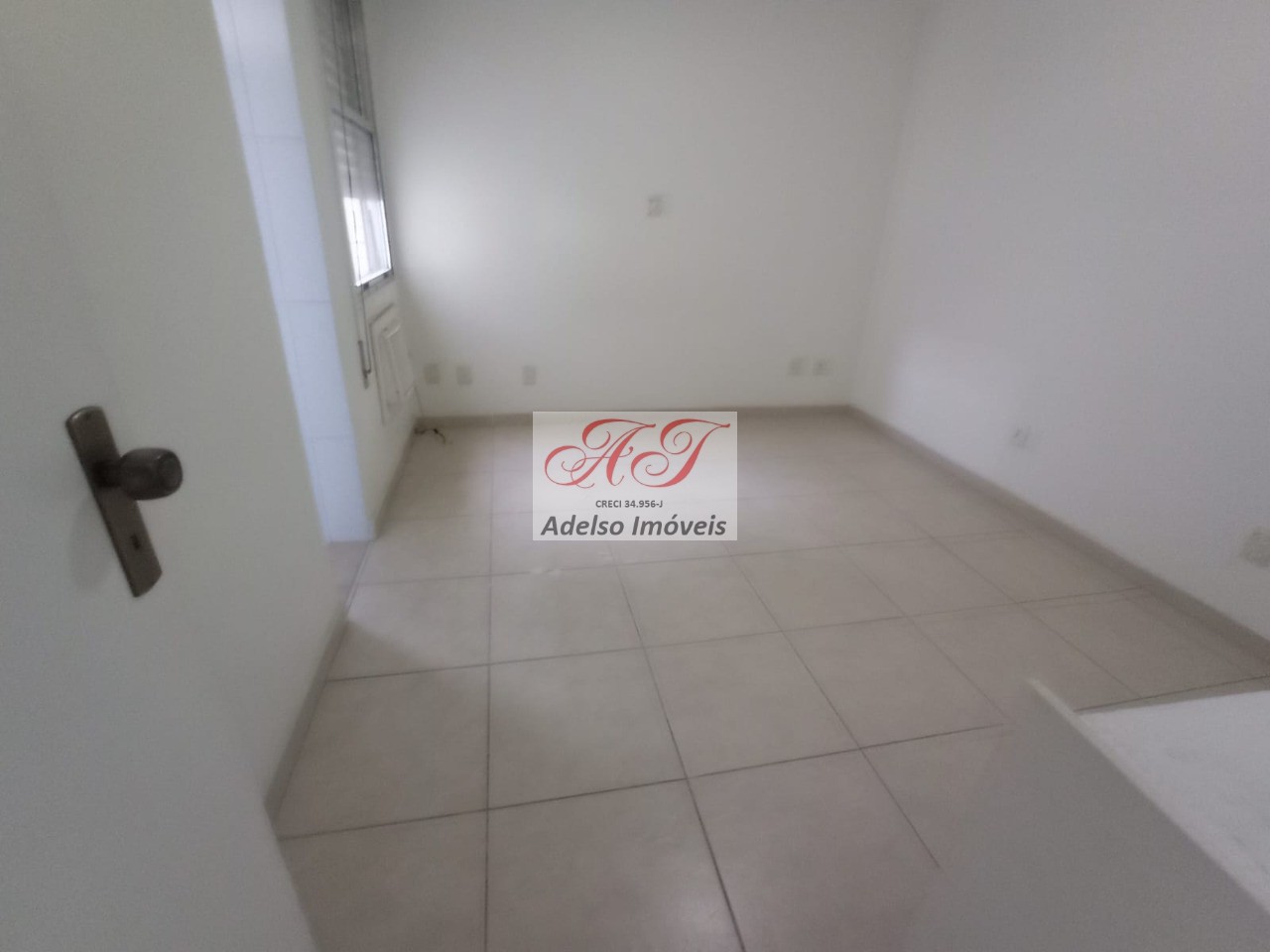 Apartamento à venda com 2 quartos, 86m² - Foto 11