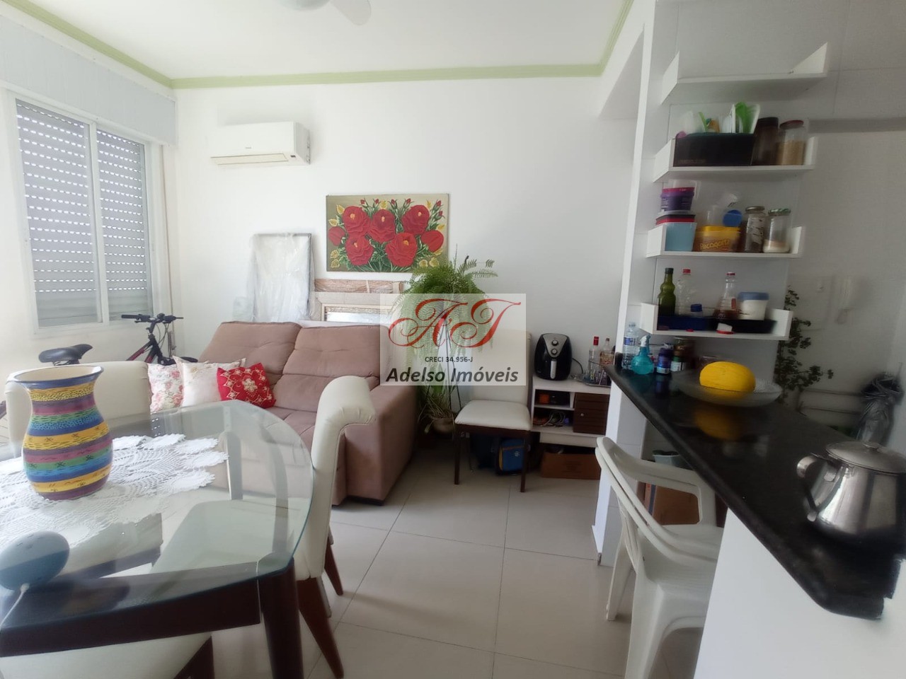 Apartamento à venda com 2 quartos, 75m² - Foto 4