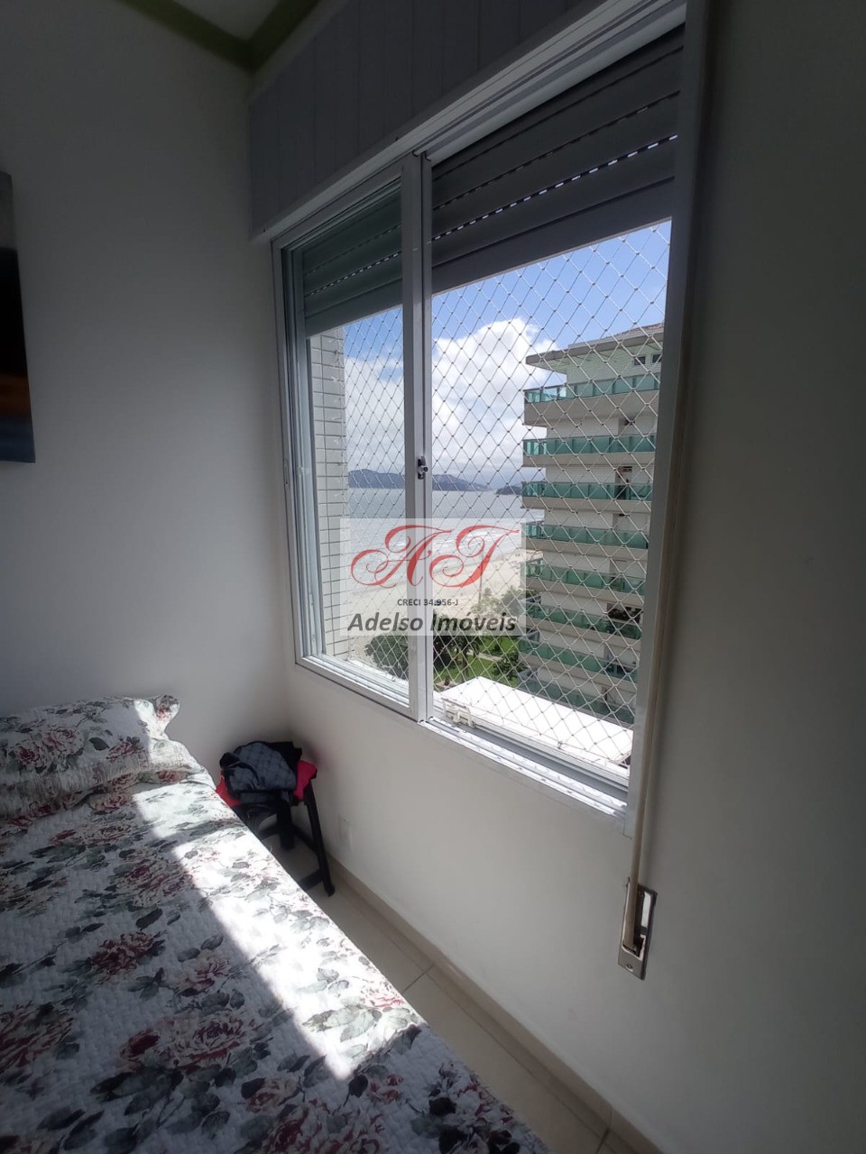 Apartamento à venda com 2 quartos, 75m² - Foto 11