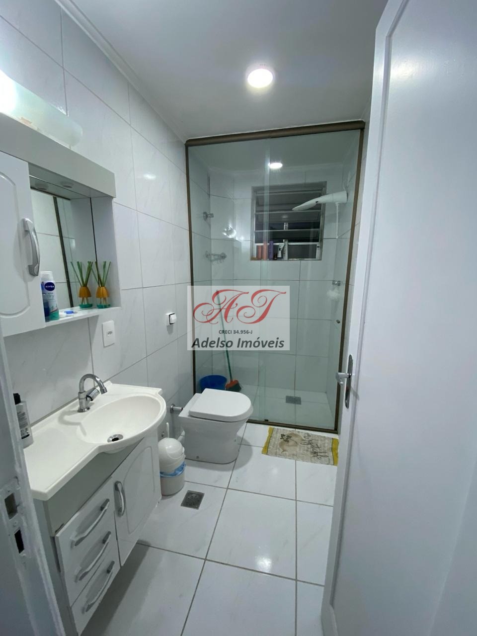 Apartamento à venda com 1 quarto, 55m² - Foto 8