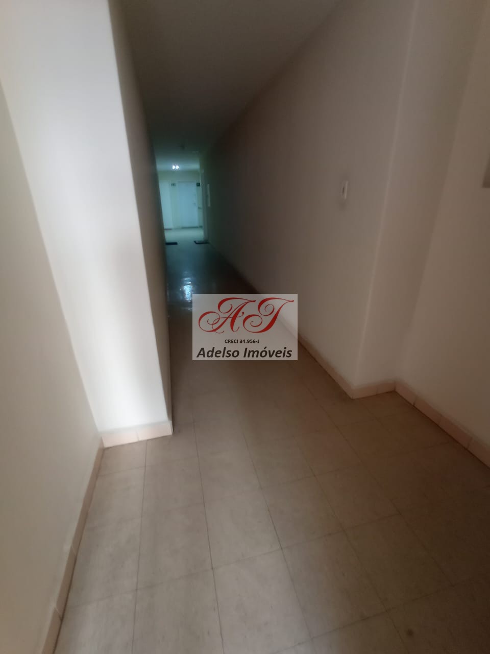 Apartamento à venda com 1 quarto, 42m² - Foto 19