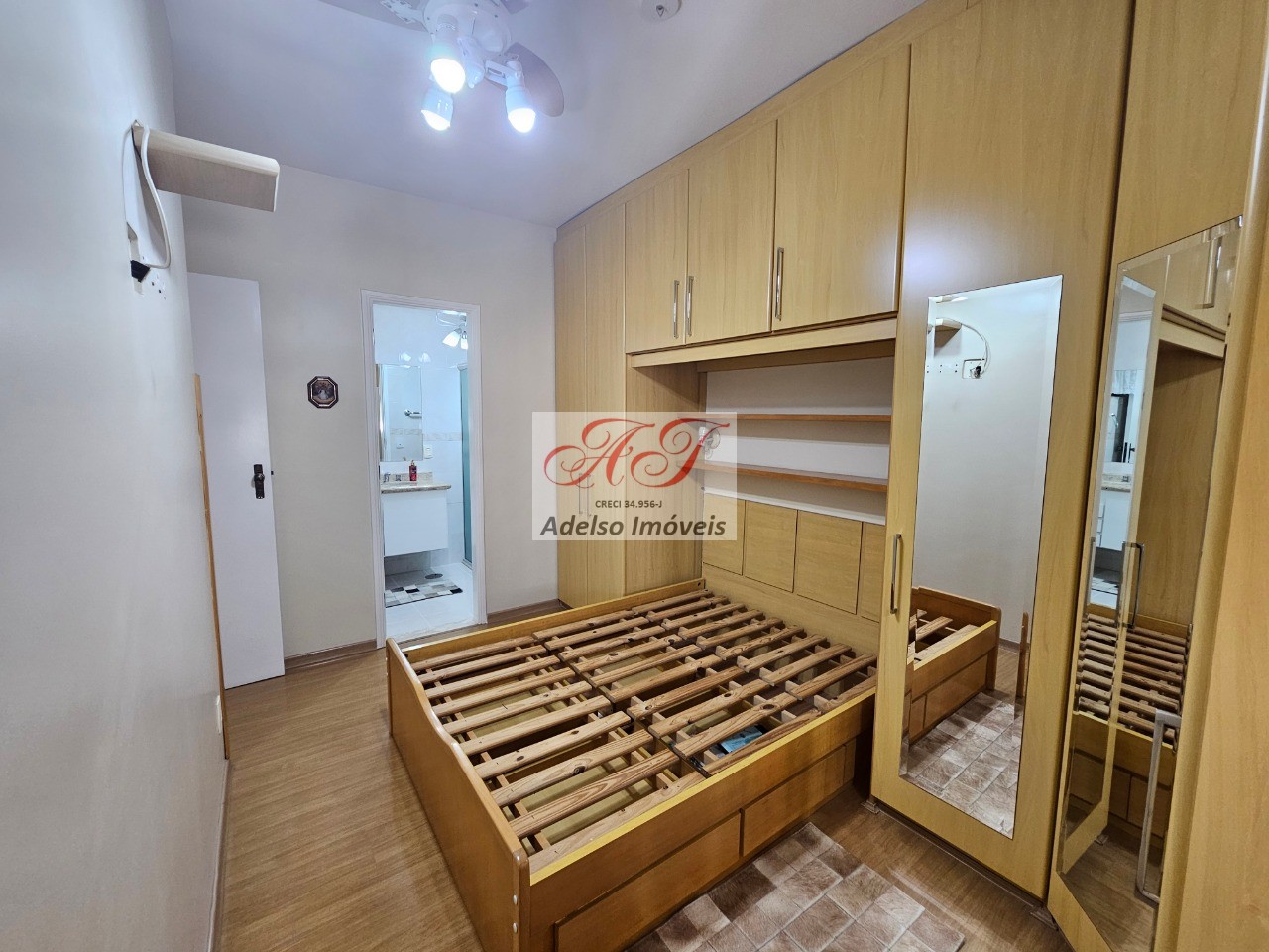 Apartamento à venda com 2 quartos, 77m² - Foto 13