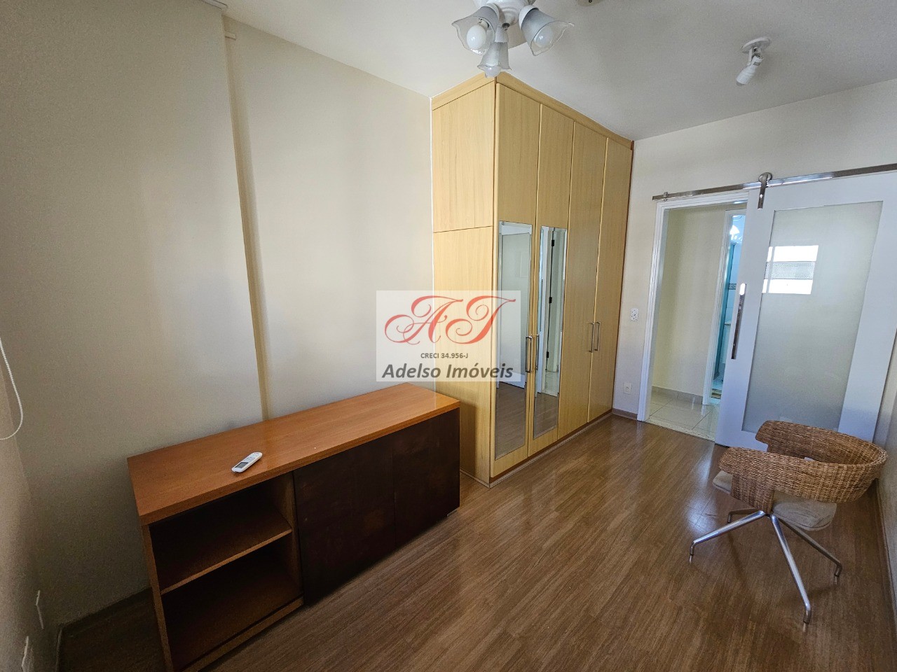 Apartamento à venda com 2 quartos, 77m² - Foto 10