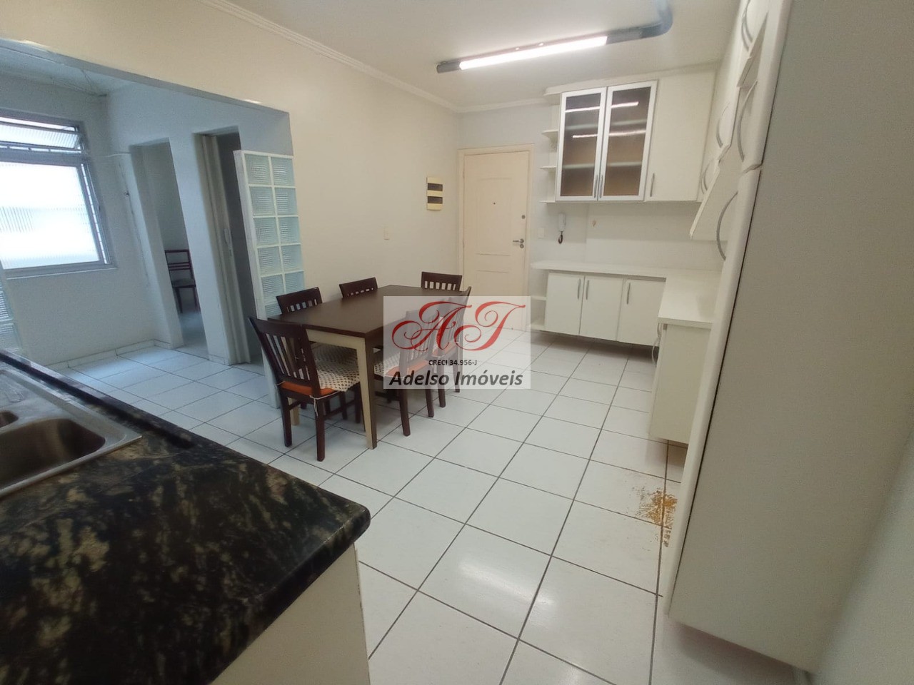 Apartamento à venda com 3 quartos, 1m² - Foto 4