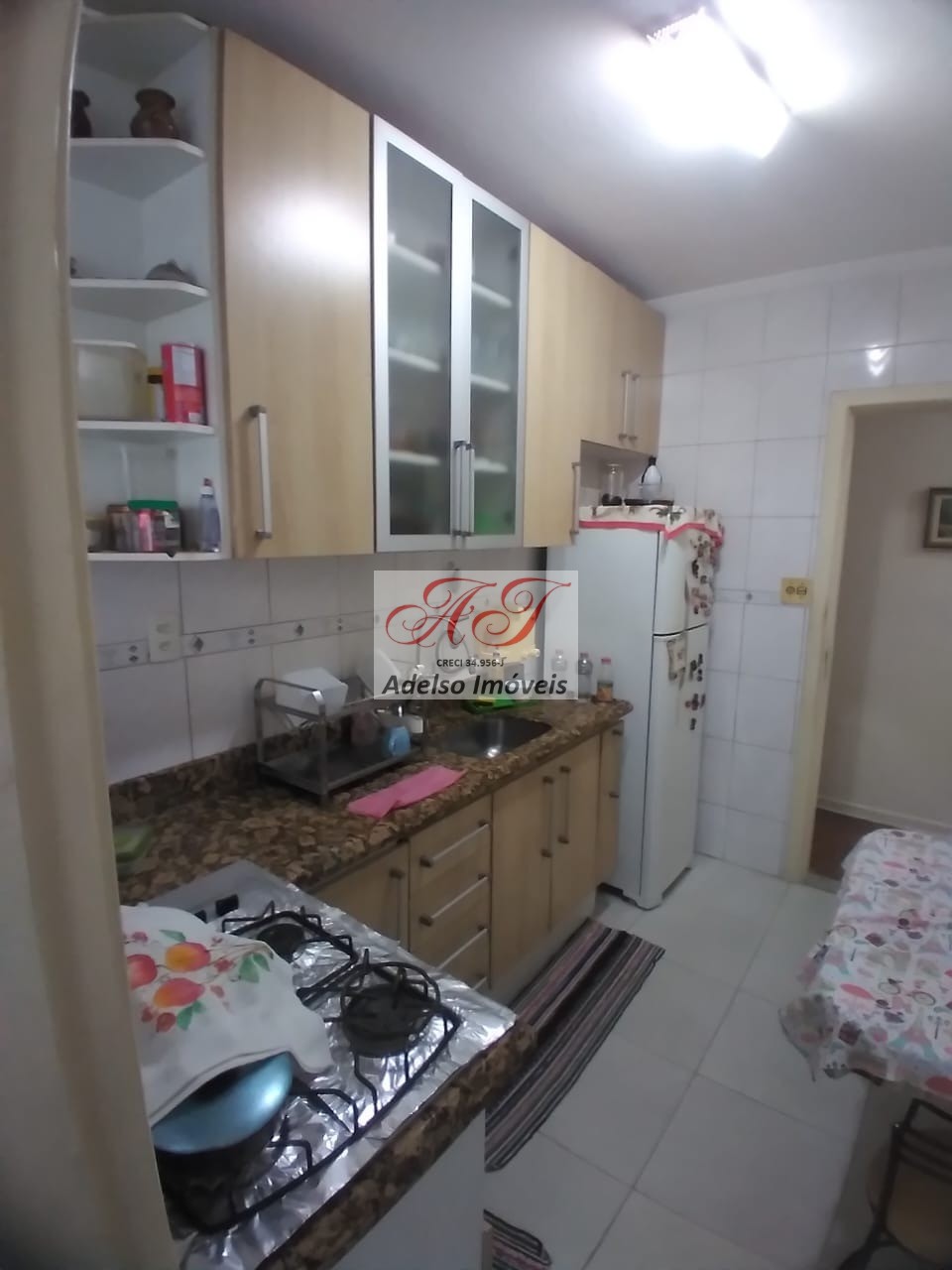 Apartamento à venda com 2 quartos, 65m² - Foto 9