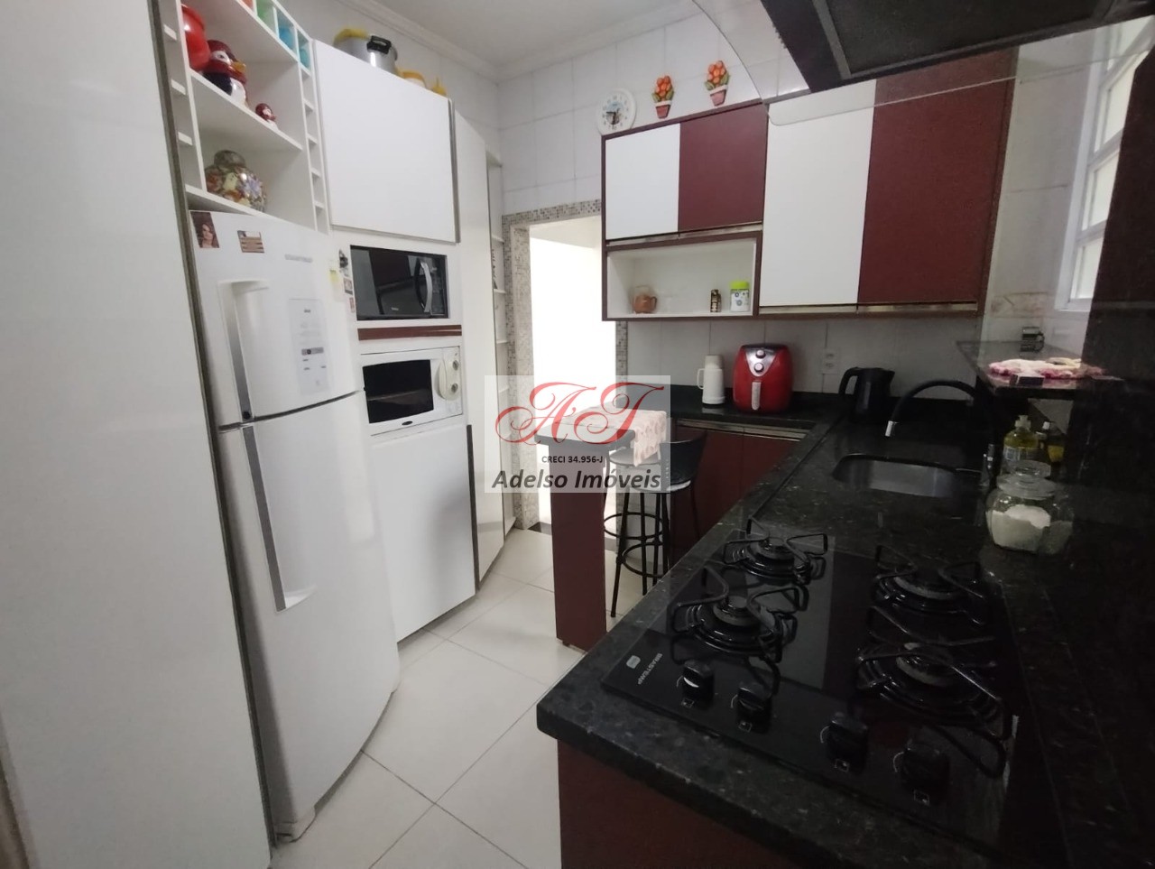 Apartamento à venda com 2 quartos, 90m² - Foto 25