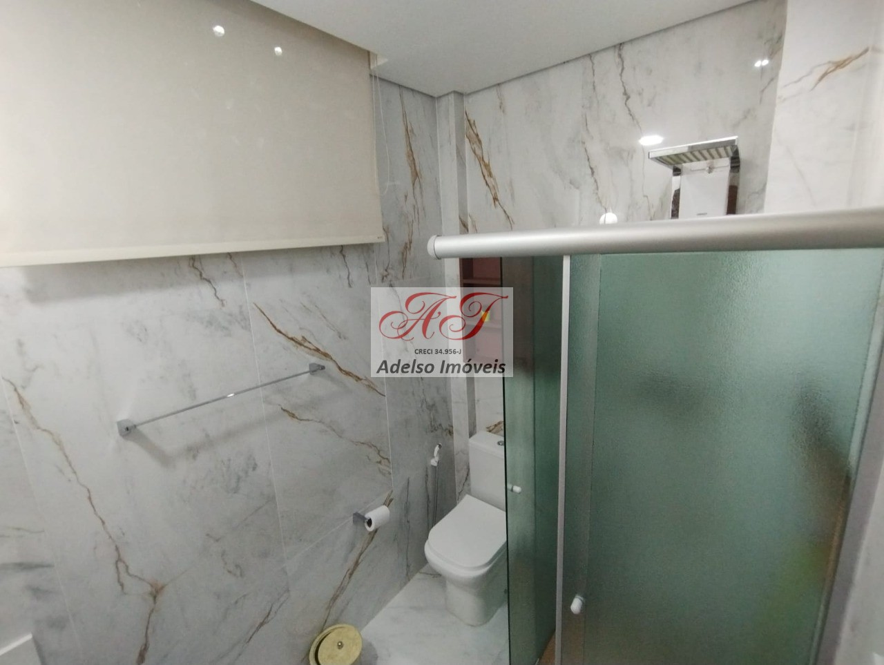 Apartamento à venda com 2 quartos, 90m² - Foto 13