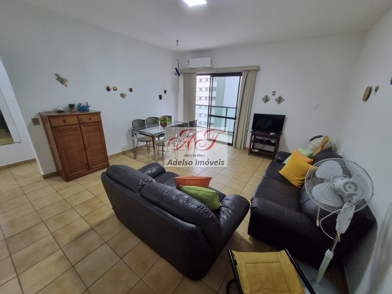 Apartamento à venda com 2 quartos, 90m² - Foto 1