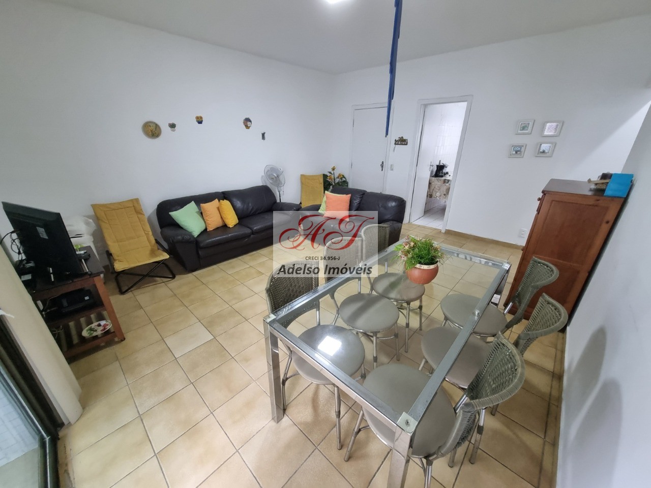 Apartamento à venda com 2 quartos, 90m² - Foto 3