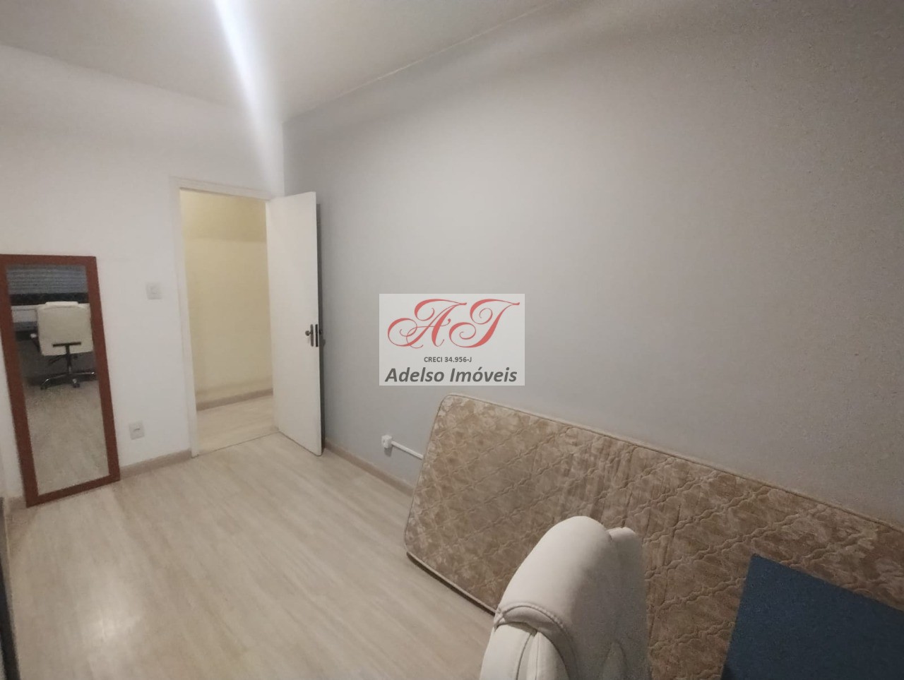 Apartamento à venda com 2 quartos, 70m² - Foto 8