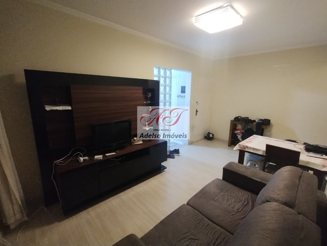 Apartamento à venda com 2 quartos, 70m² - Foto 1