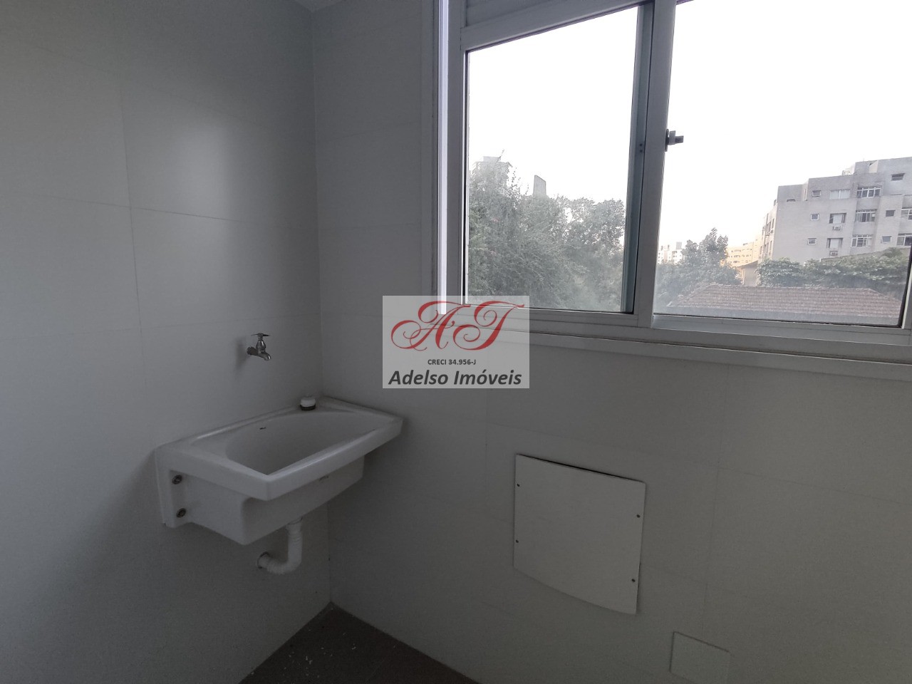 Apartamento à venda com 1 quarto, 42m² - Foto 19