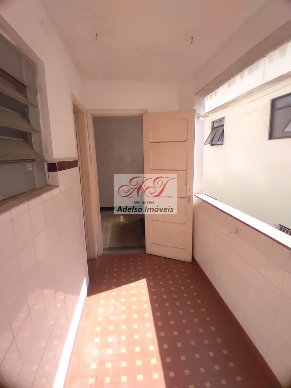 Apartamento à venda com 3 quartos, 120m² - Foto 4