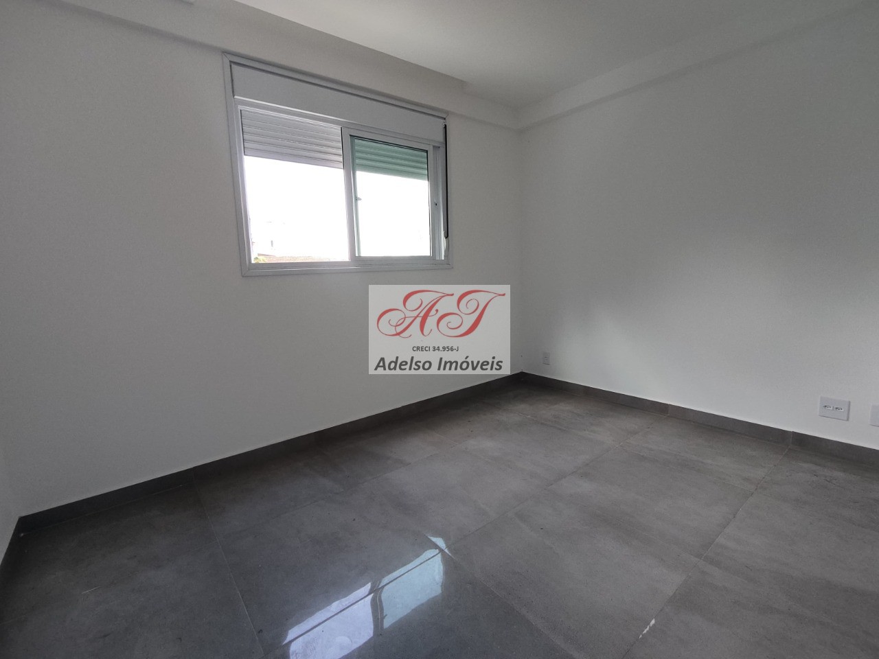 Apartamento à venda com 1 quarto, 42m² - Foto 3