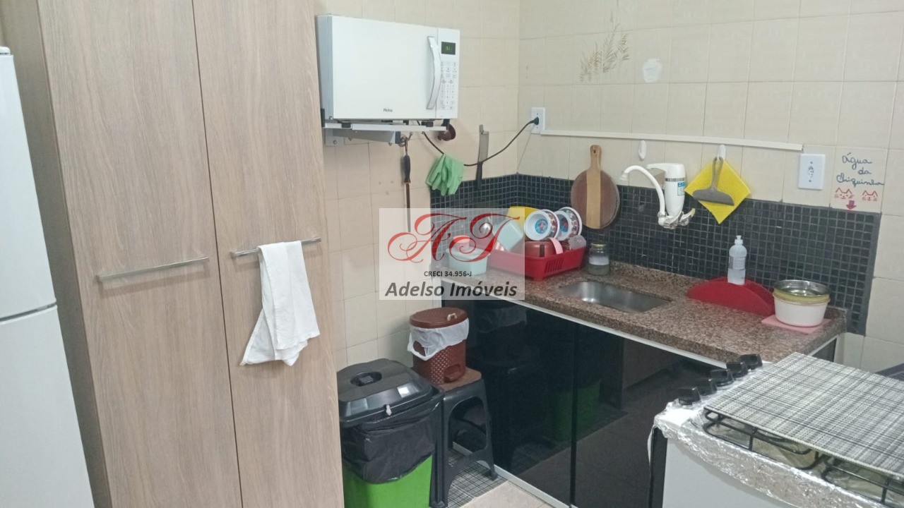 Apartamento à venda com 2 quartos, 72m² - Foto 9