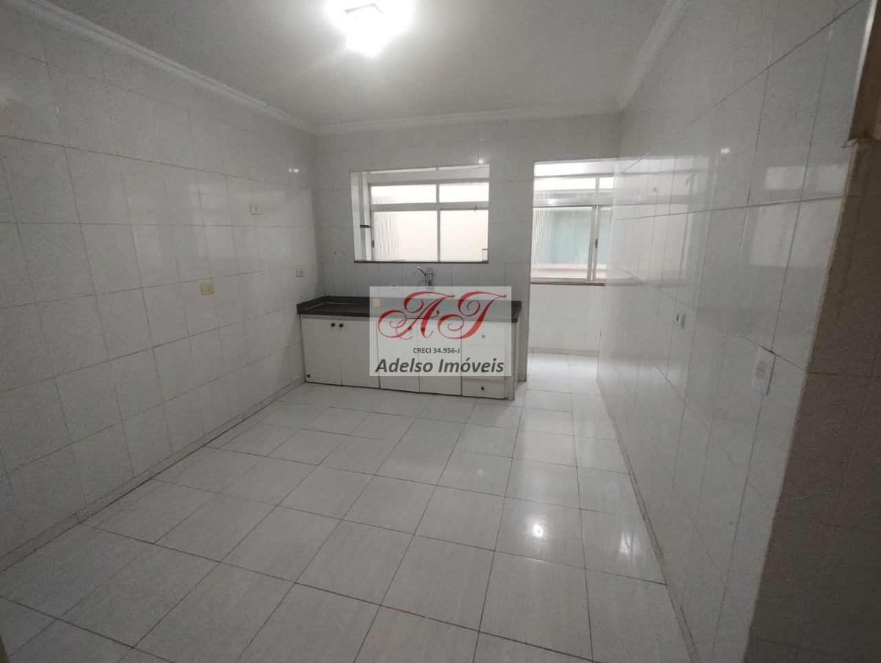 Apartamento para alugar com 3 quartos, 90m² - Foto 12