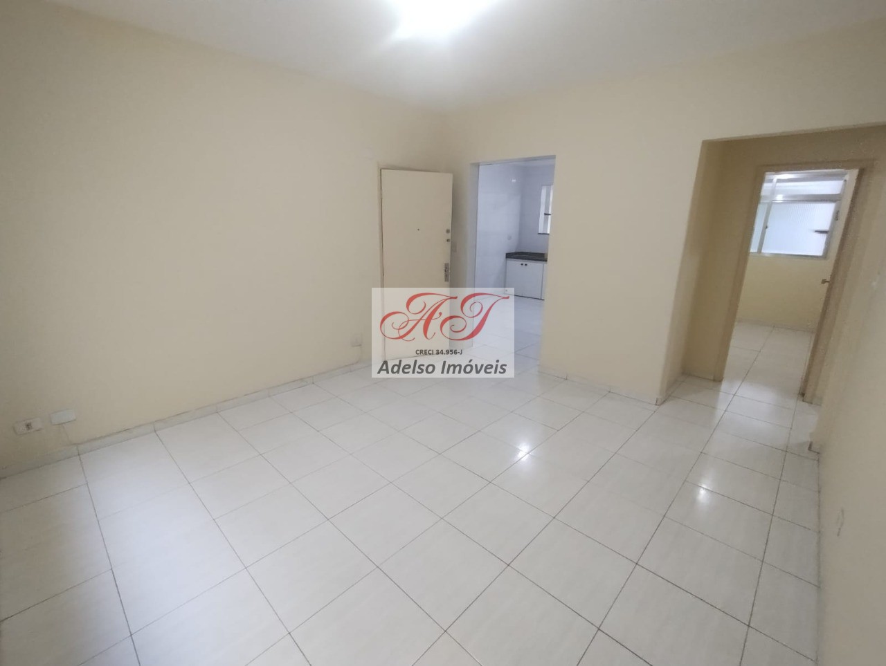 Apartamento para alugar com 3 quartos, 90m² - Foto 1