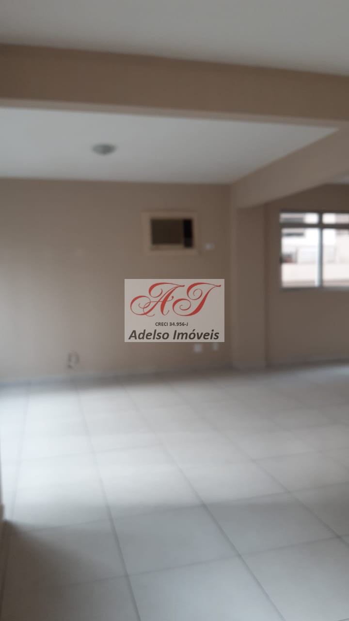 Apartamento para alugar com 3 quartos, 180m² - Foto 2