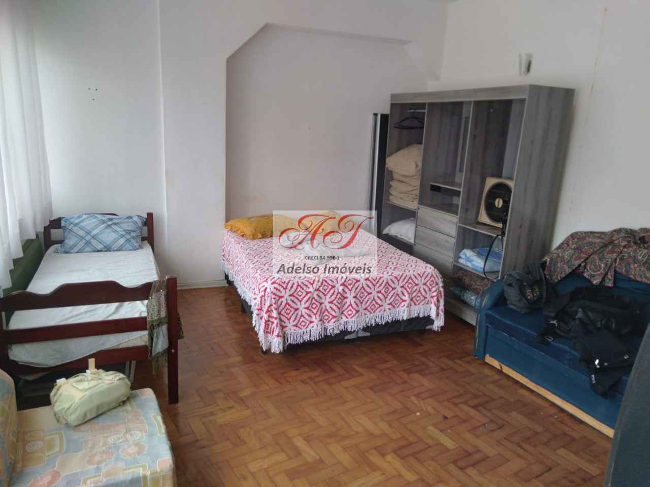 Apartamento à venda com 1 quarto, 40m² - Foto 2