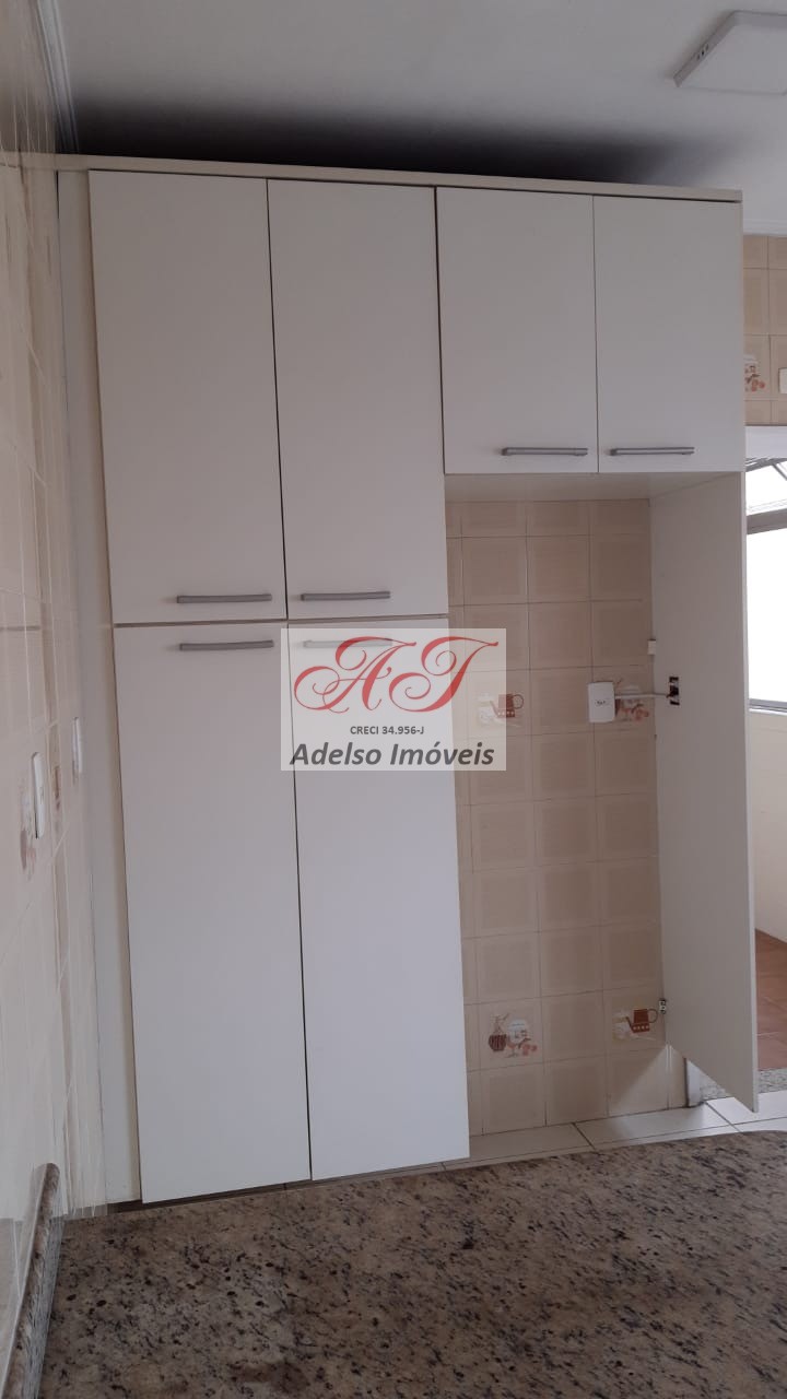 Apartamento para alugar com 3 quartos, 180m² - Foto 21