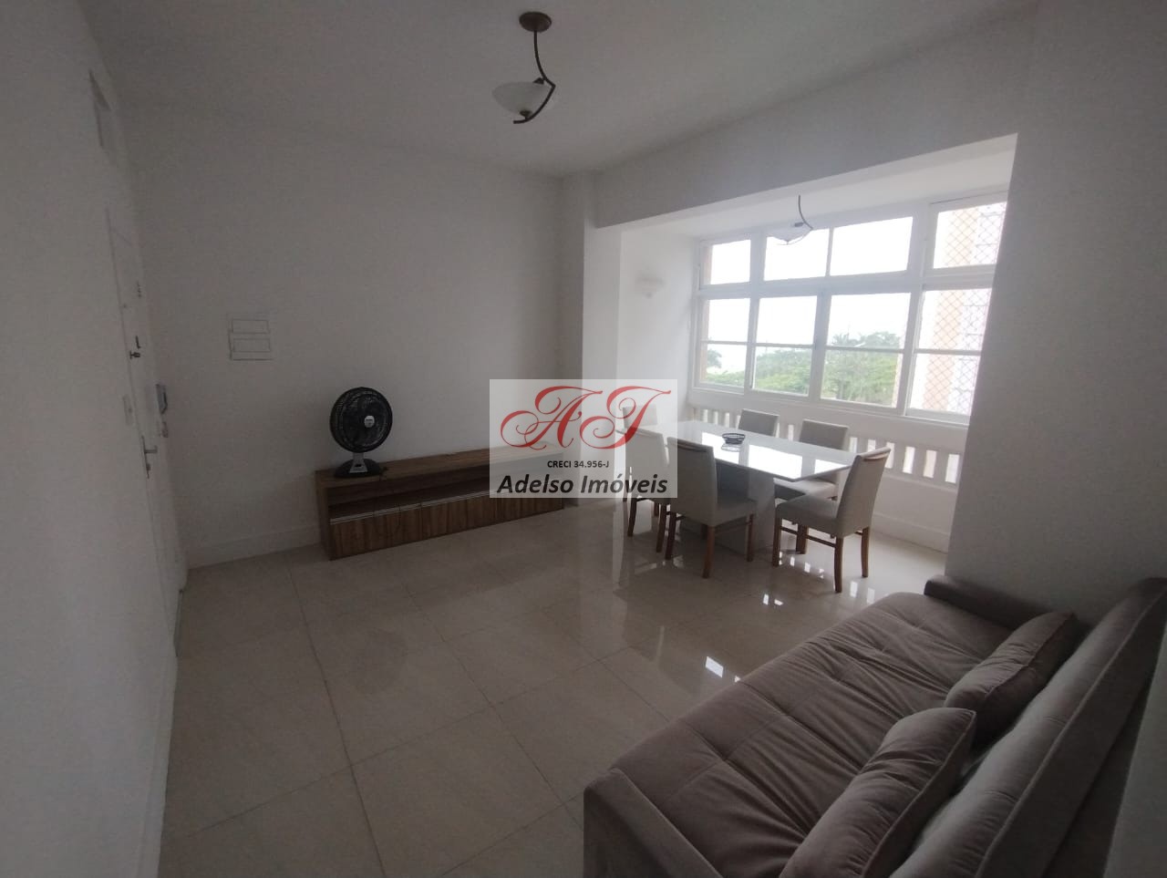 Apartamento para alugar com 2 quartos, 70m² - Foto 1