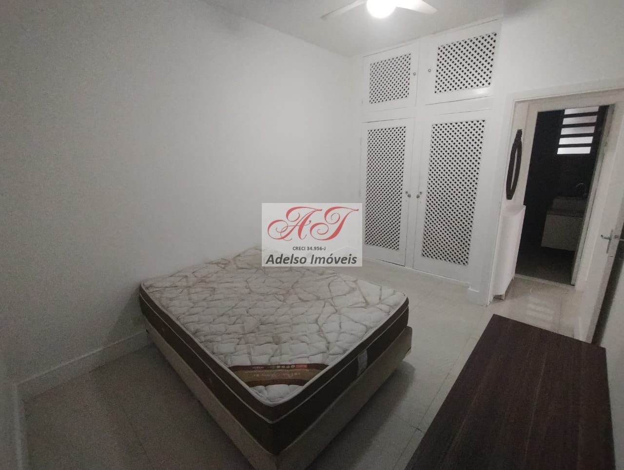 Apartamento para alugar com 2 quartos, 70m² - Foto 12