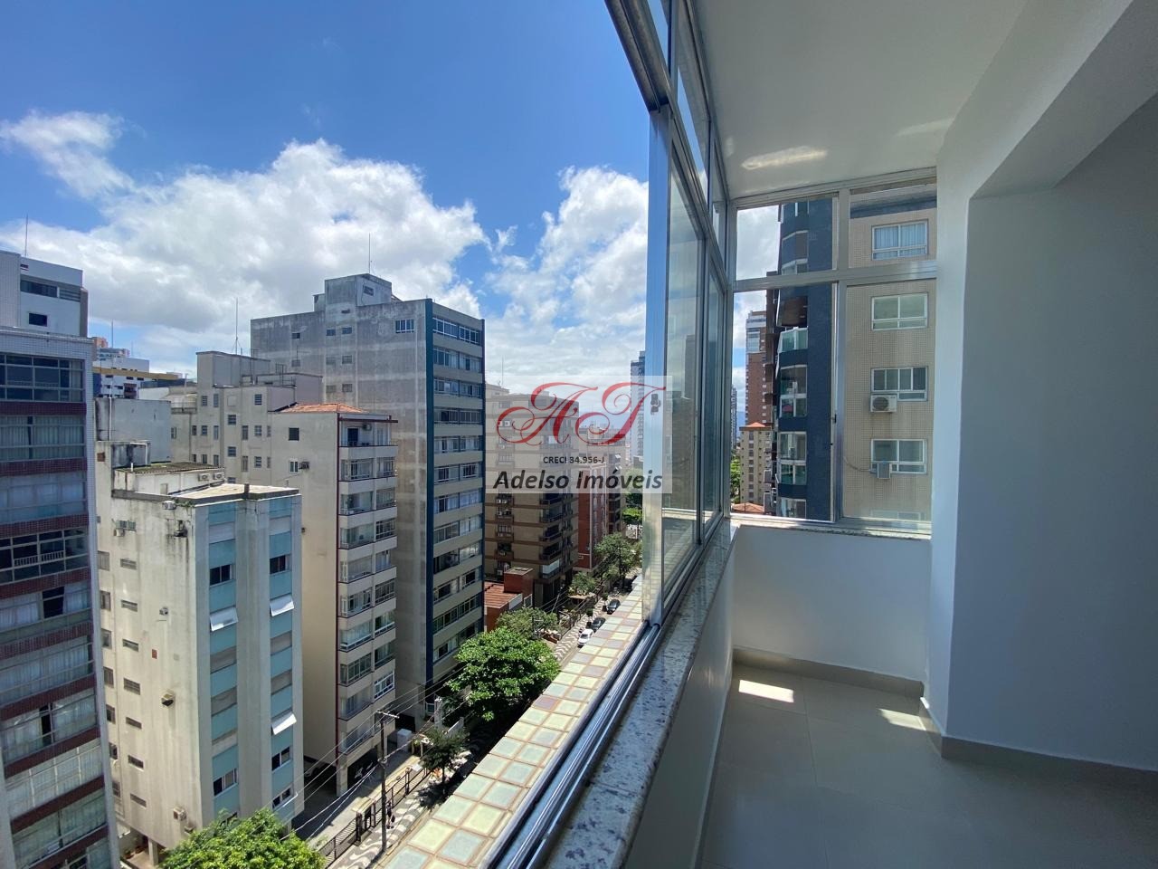 Apartamento à venda com 1 quarto, 50m² - Foto 4