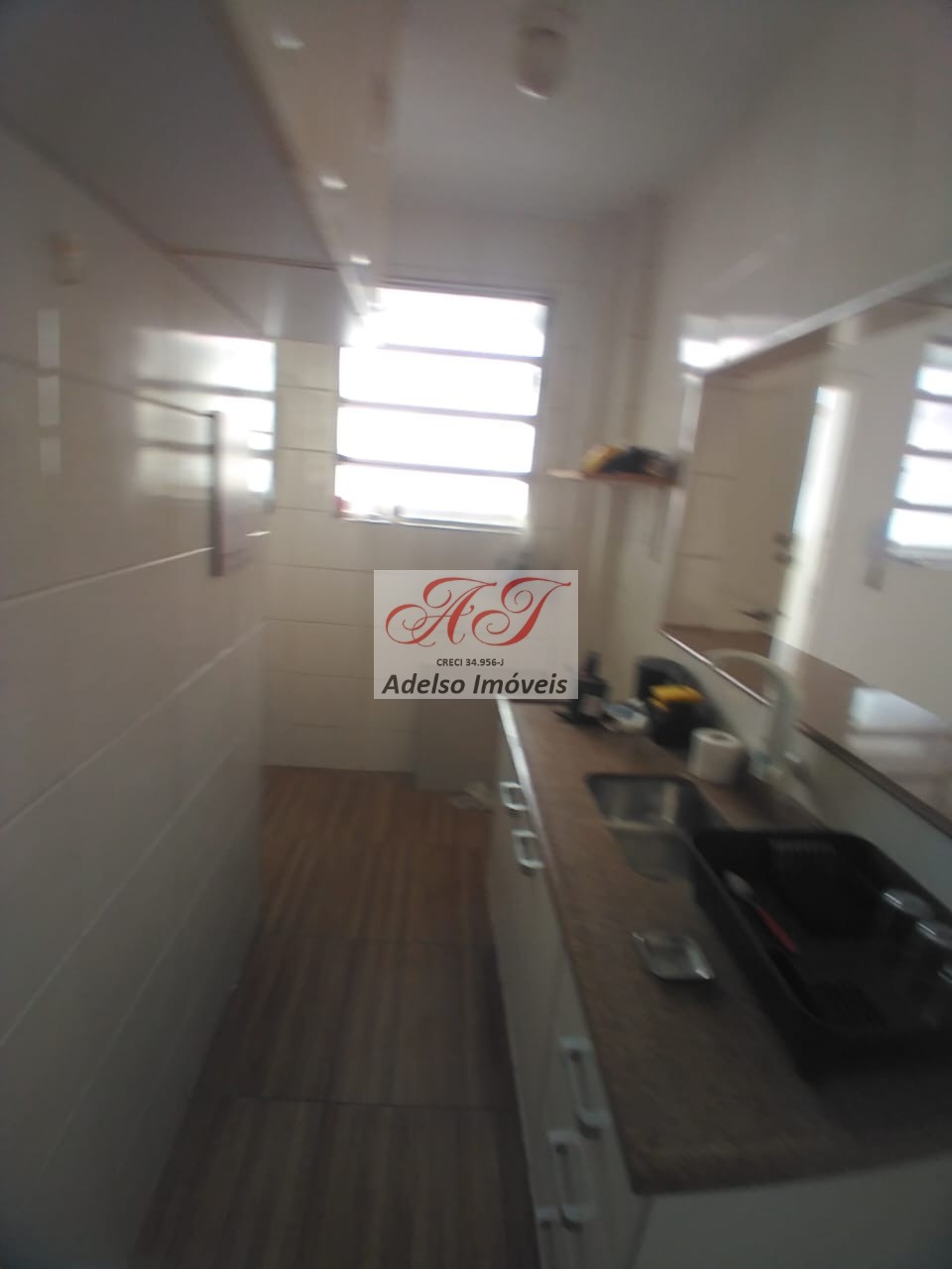 Apartamento à venda com 2 quartos, 65m² - Foto 8