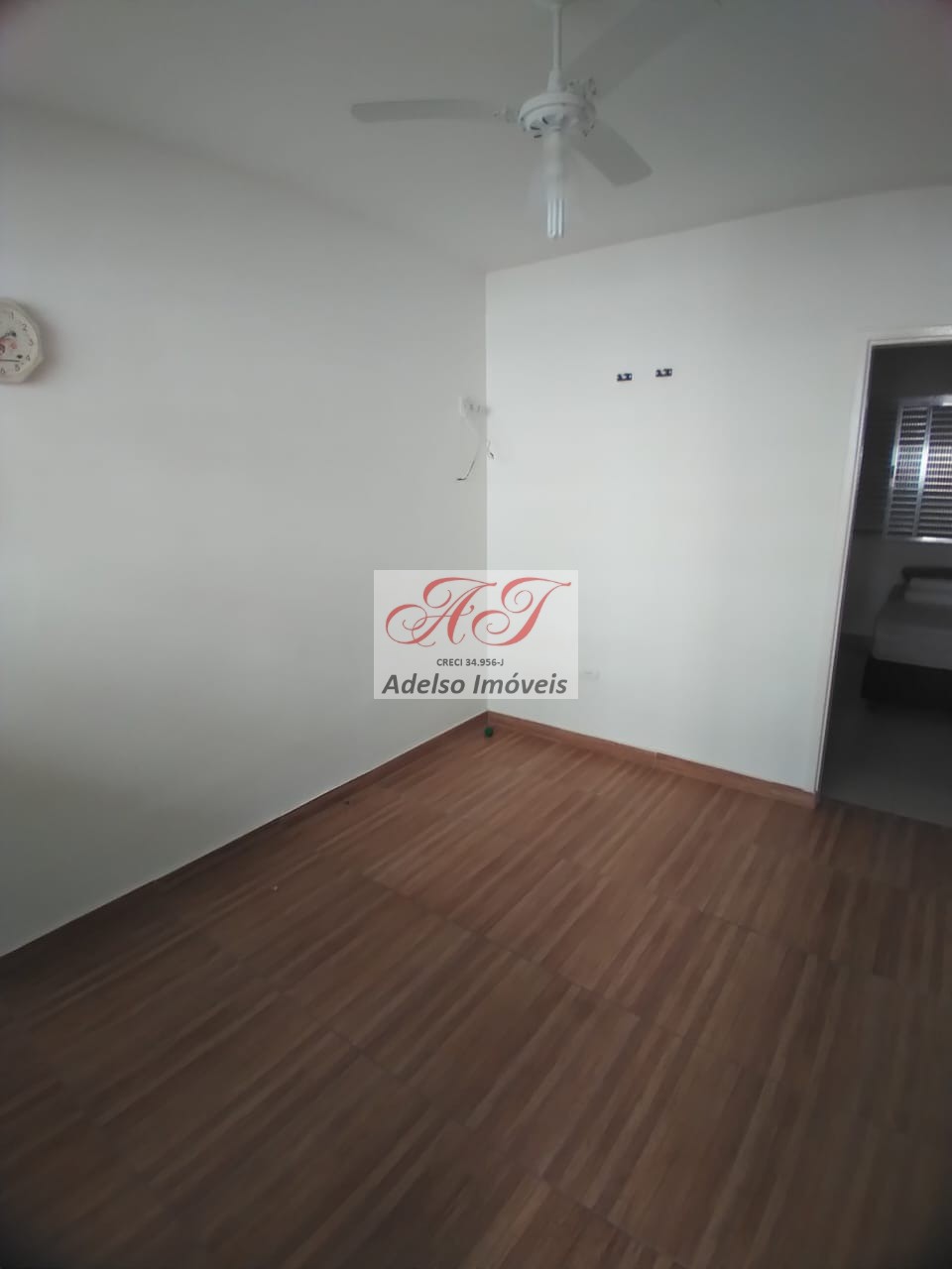 Apartamento à venda com 2 quartos, 65m² - Foto 3